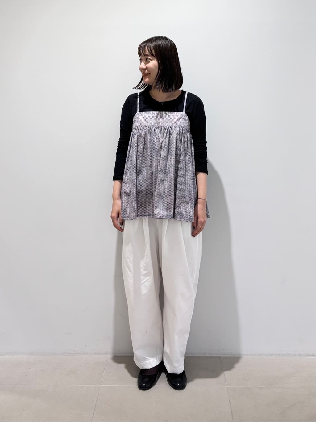 qʐ색CY