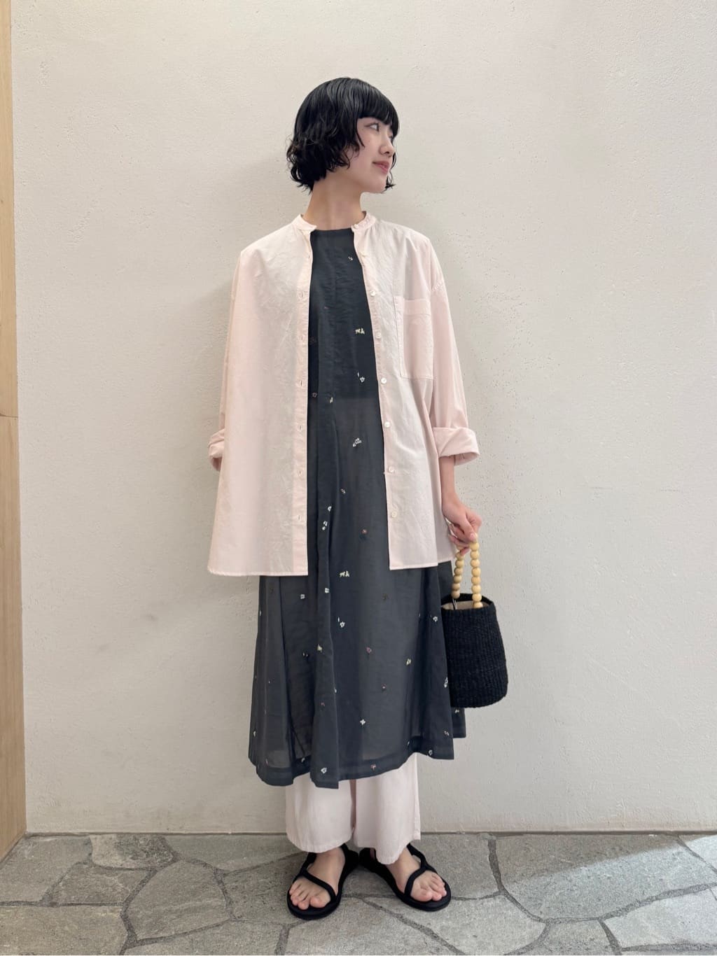 �j���E�}������ 2026.04.18