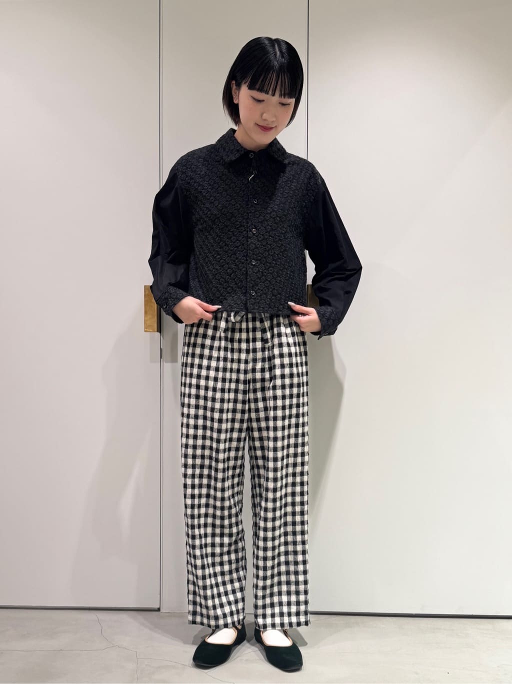 �j���E�}������ 2025.11.18