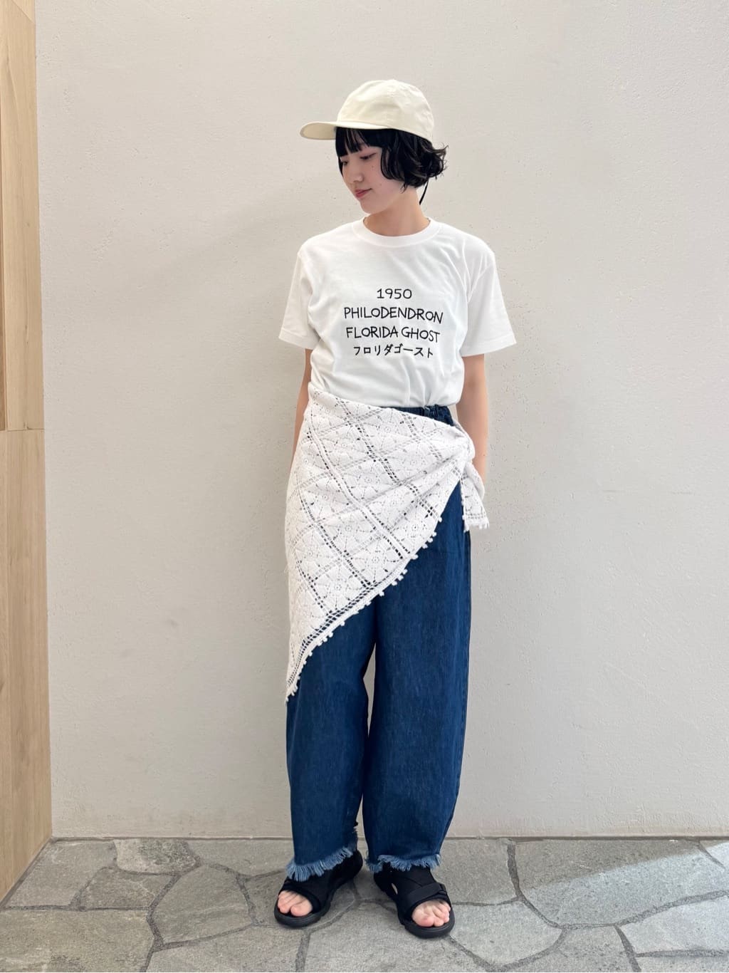 �j���E�}������ 2026.04.18