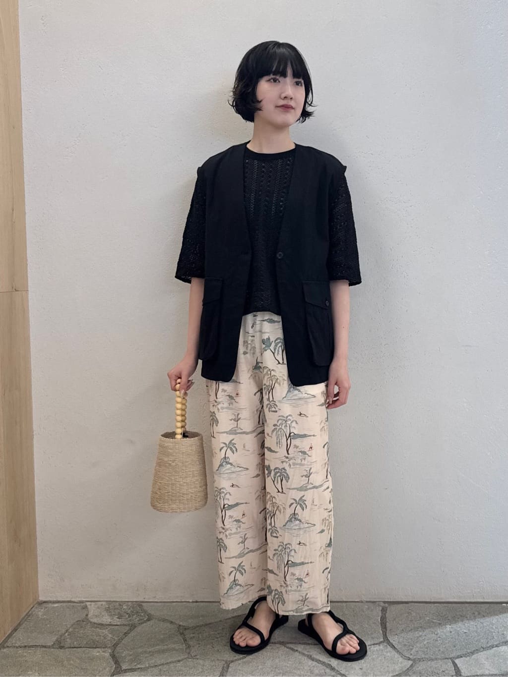 �j���E�}������ 2026.04.13