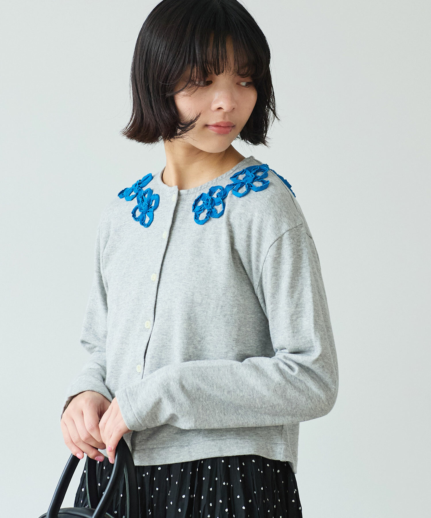 AMBIDEX Store 〇 くるくるはなテープ刺繍 カーディガン(F グレー