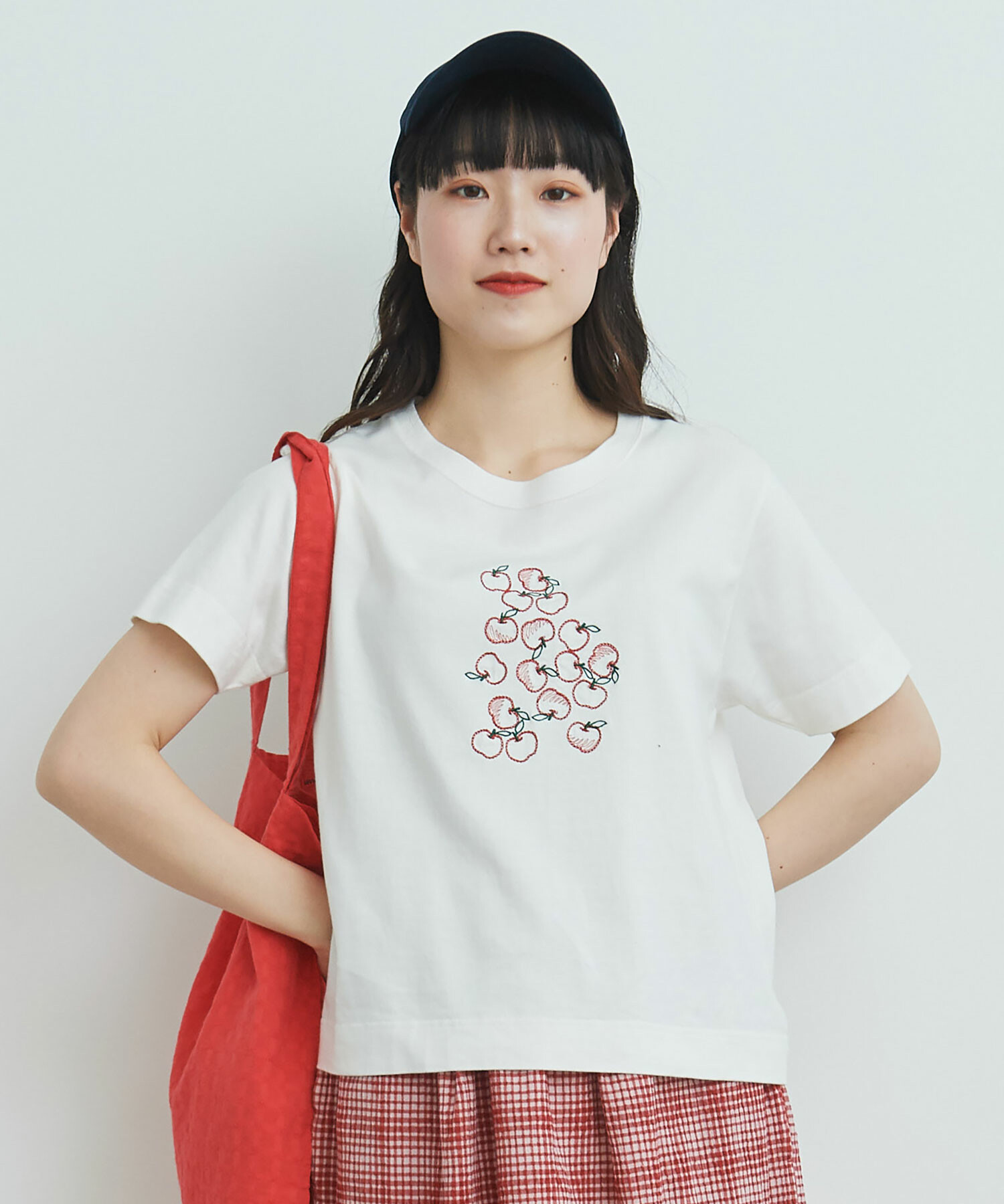 AMBIDEX Store ○korokorofruit りんご Tシャツ(F シロ): bulle de savon