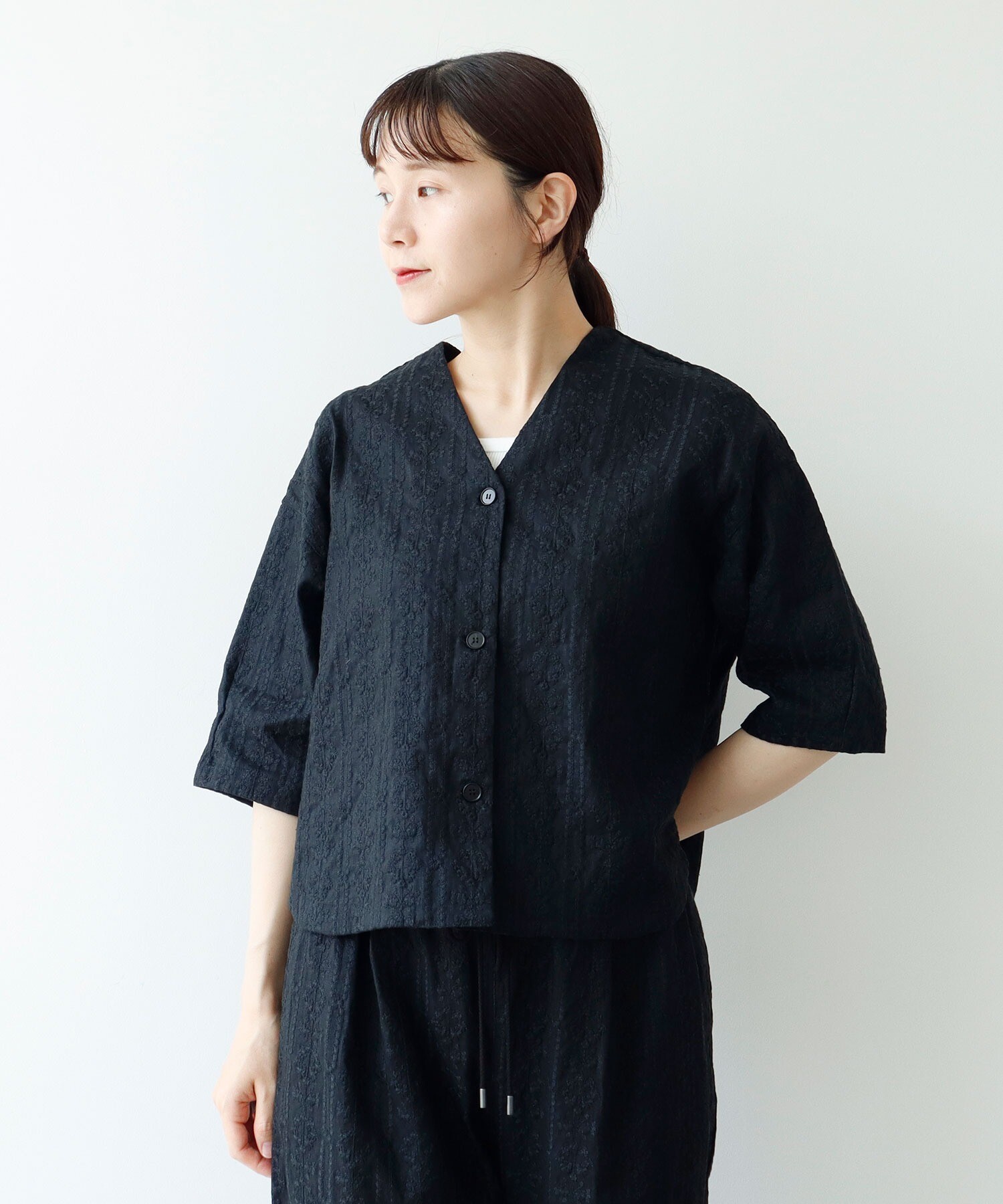 AMBIDEX Store △L/embroidely haori ブラウス(F クロ): yuni