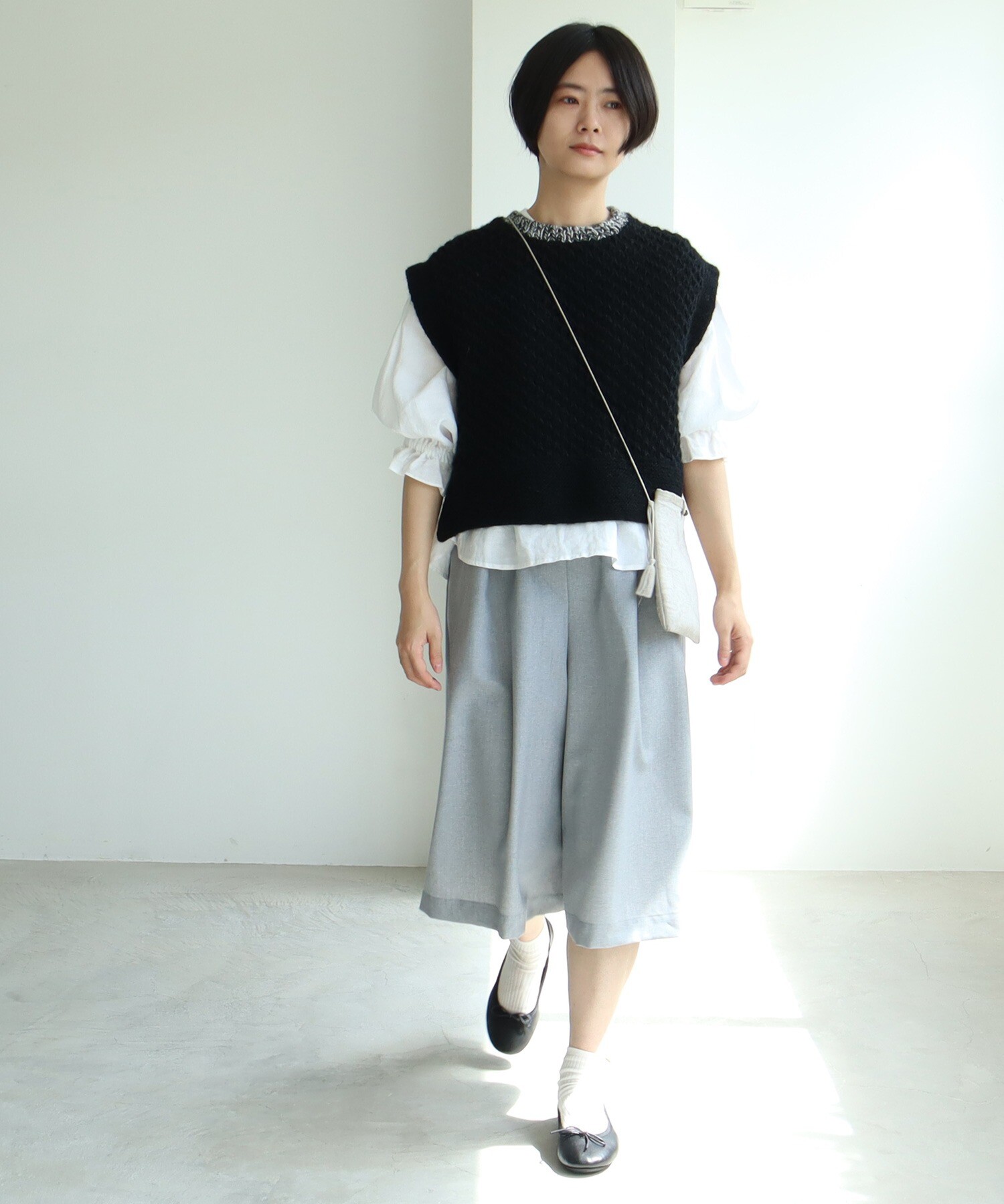 AMBIDEX Store ○ネパールハンドニット short vest(F クロ): yuni