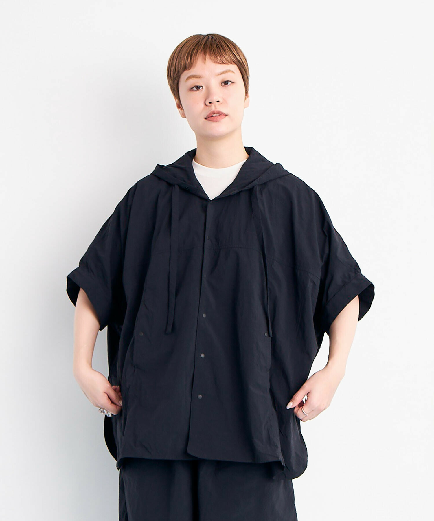 AMBIDEX Store 45d NYLON 伊吹染め PONCHO シャツ(F BLACK): buoybuoy