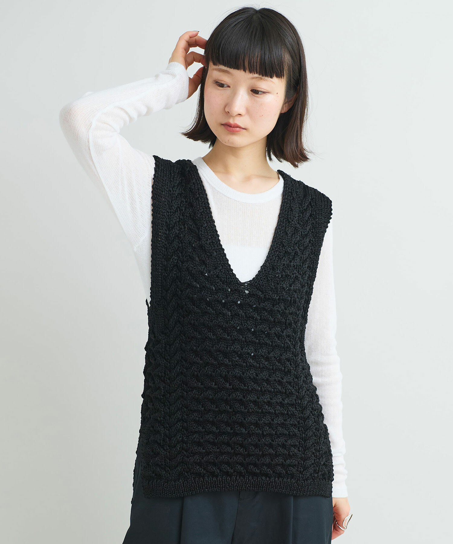 AMBIDEX Store 〇ナイロンリリーヤーン アラン編み ベスト(F クロ): iki