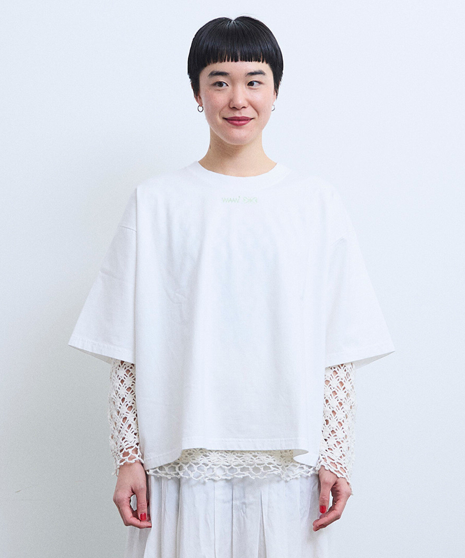 AMBIDEX Store 【予約販売】〇SSESEB×WAAN BACK BLOOM T-SHIRT(F WHITE