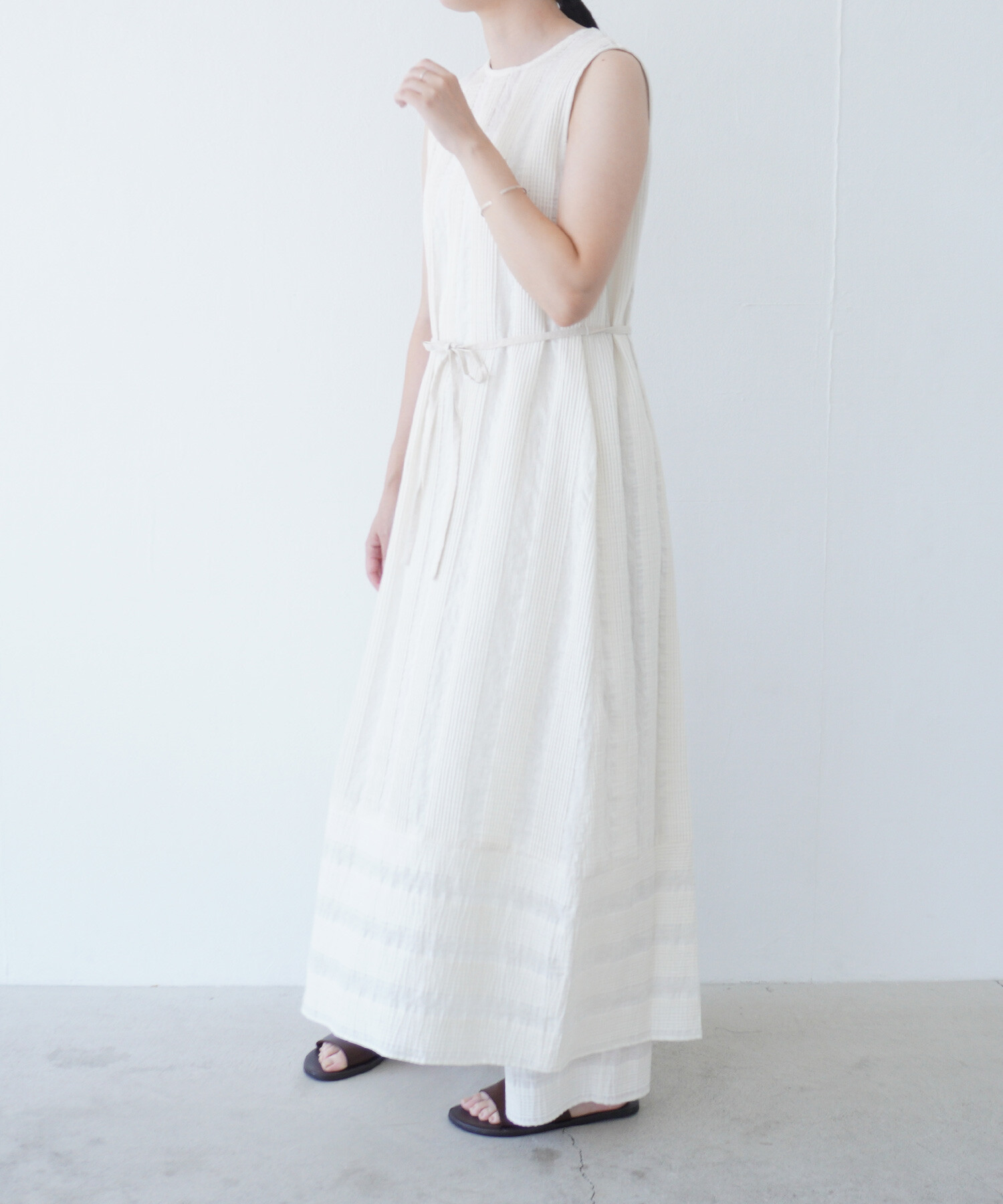 AMBIDEX Store △〇pintuck jacquard ベストワンピース(F キナリ