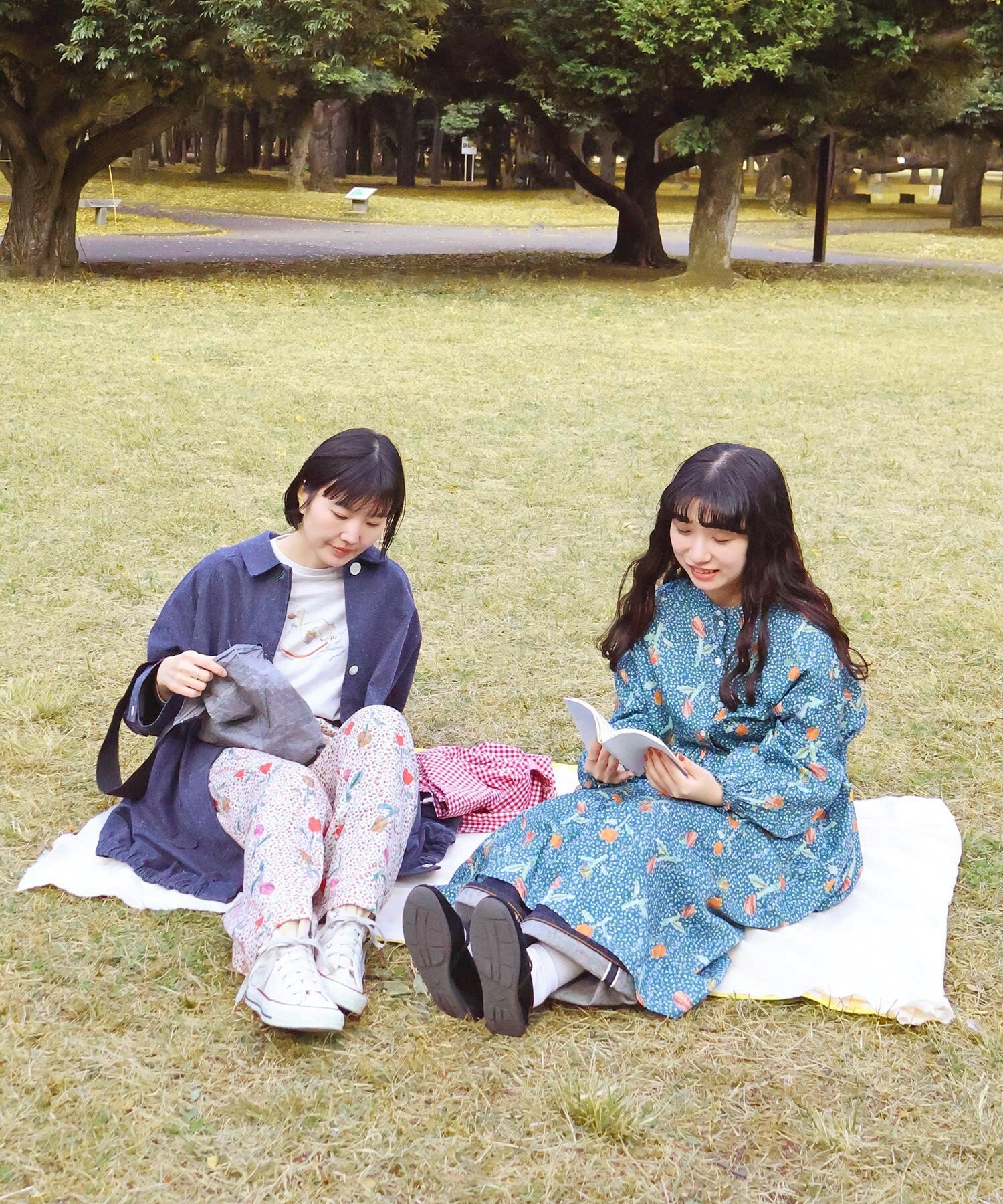 AMBIDEX Store 【予約販売】ちぎり絵のチューリッププリントパンツ(F