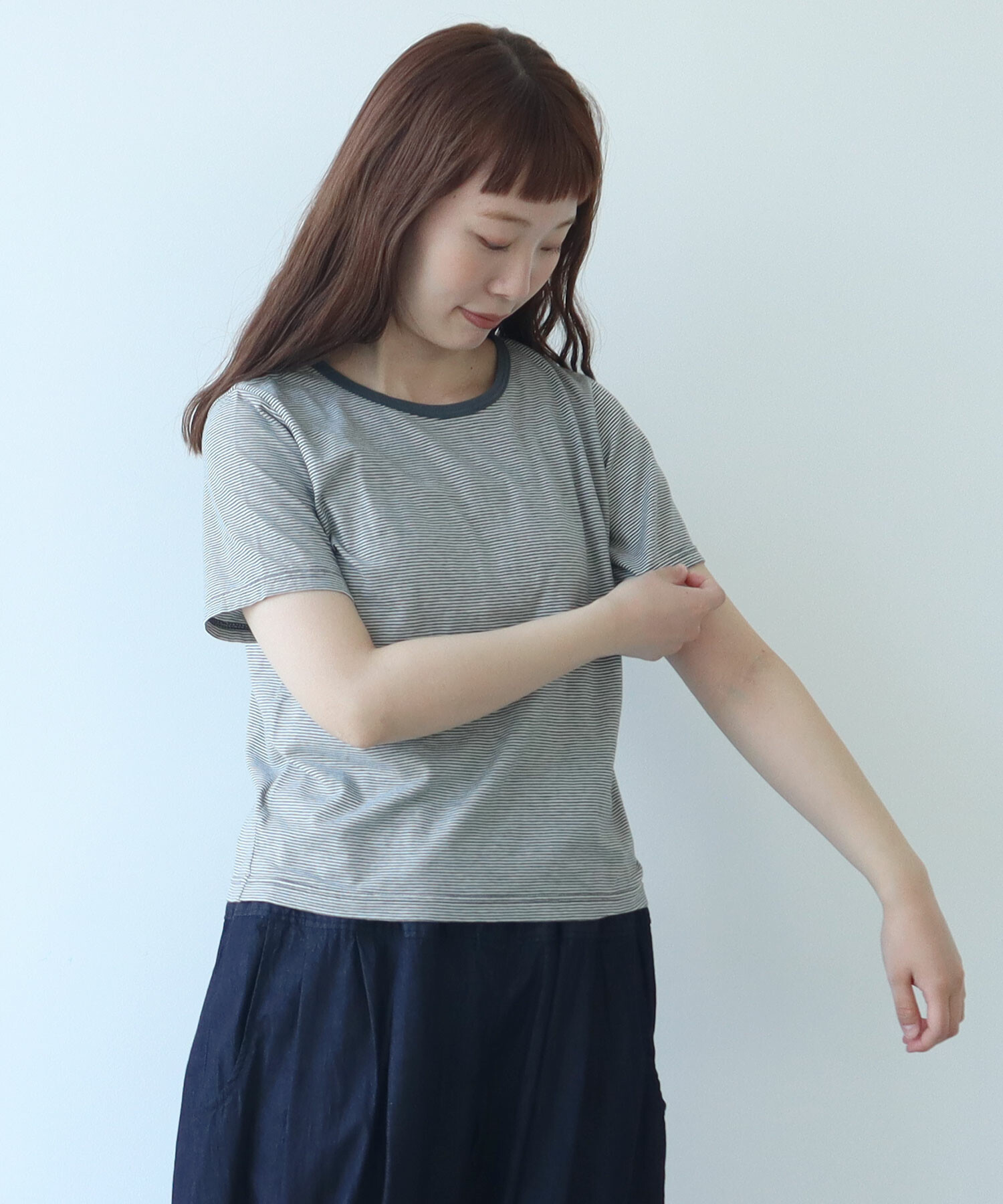 AMBIDEX Store △よわよわボーダー Tシャツ(F アオ): bulle de savon