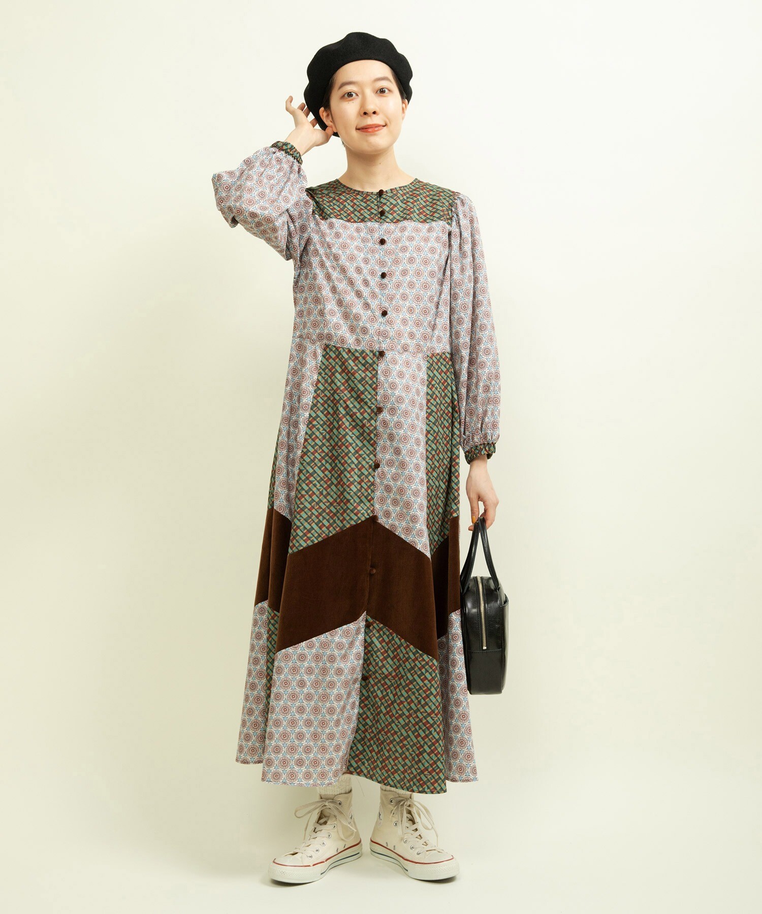 vintage＊70s パッチワーク柄パフスリーブワンピース vintage＊70s パッチワーク柄パフスリーブワンピース - メルカリ
