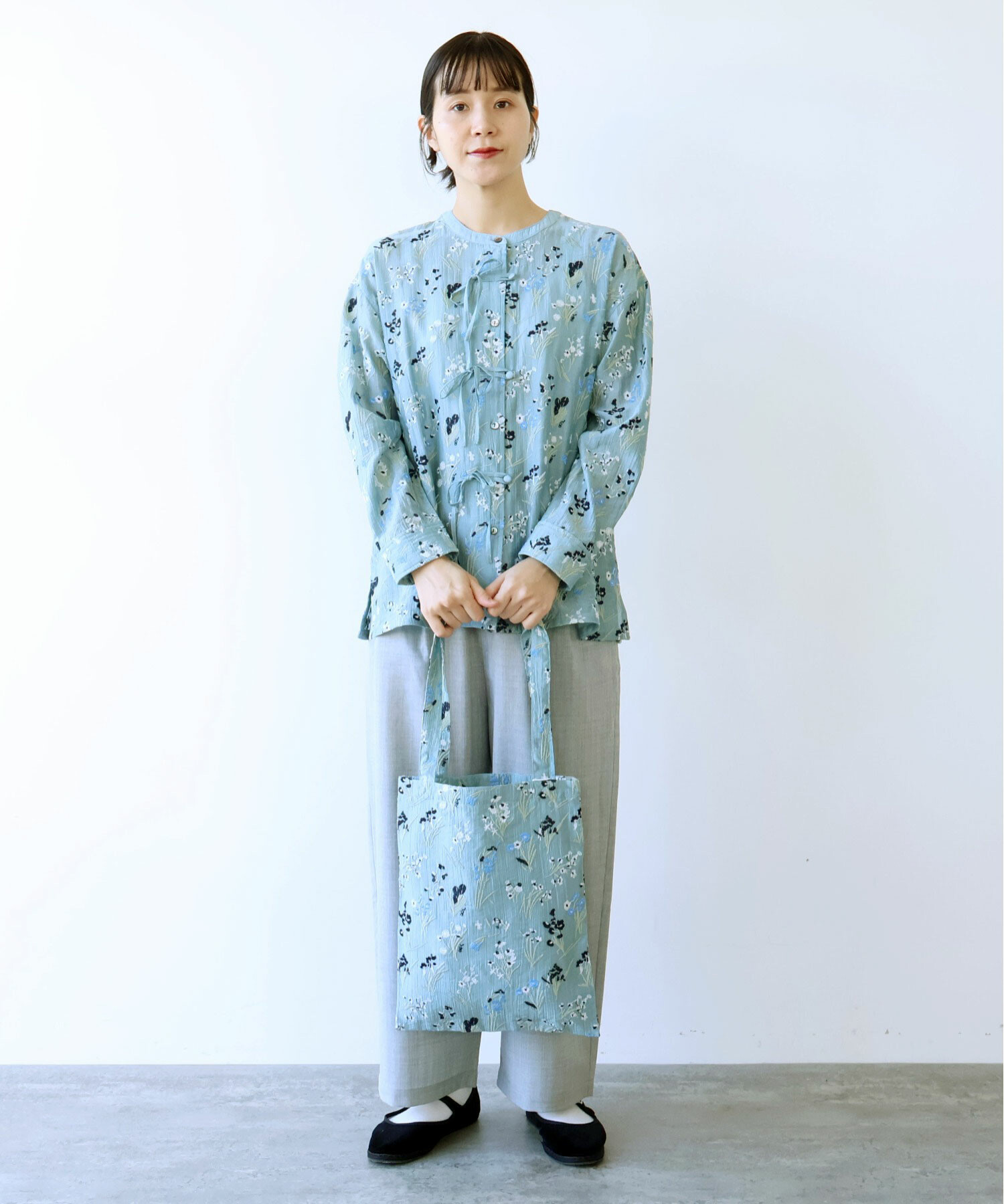 AMBIDEX Store 【予約販売】○Floral embroidely BAG(F アオ): yuni