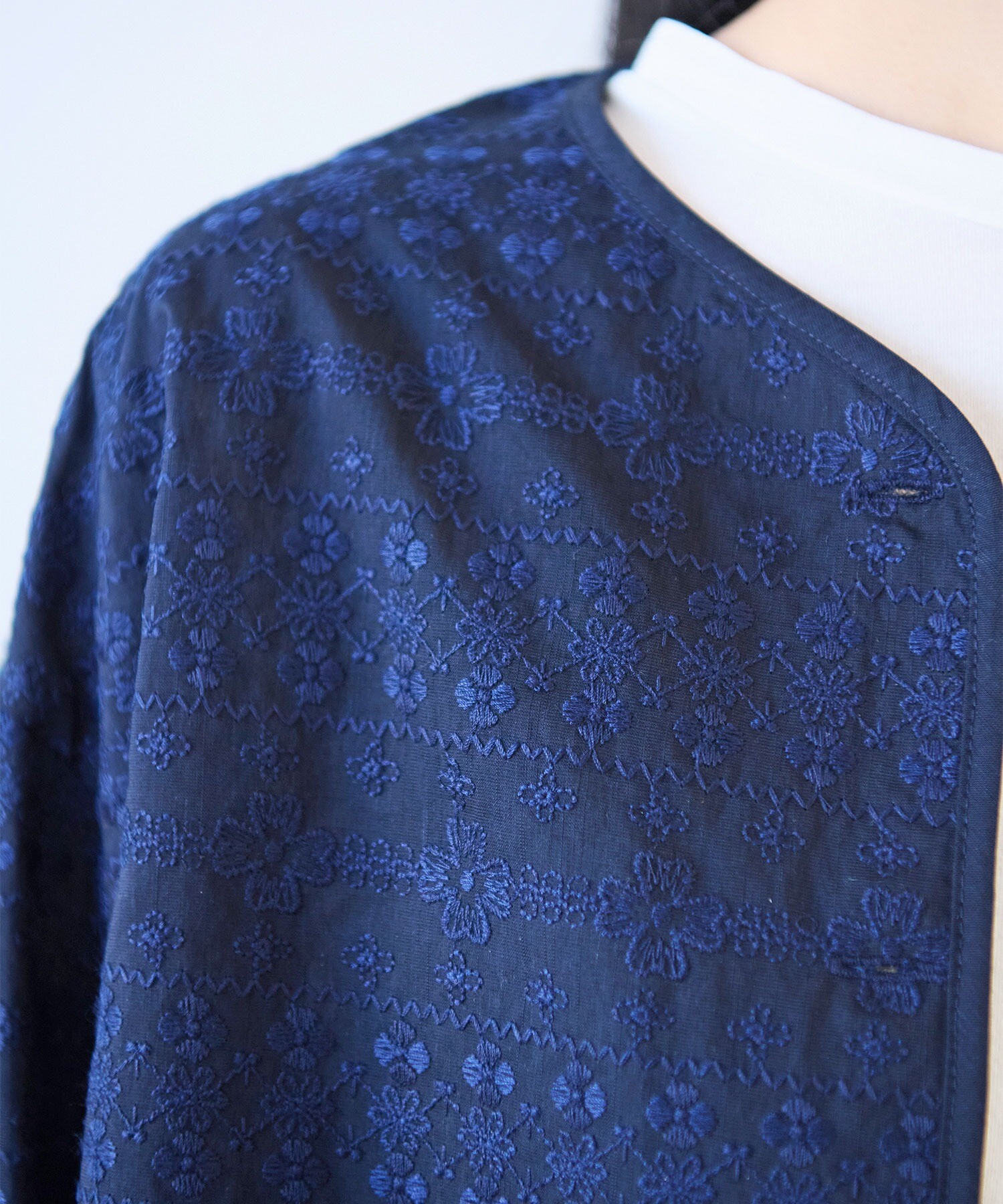 AMBIDEX Store ○総刺繍haori 2way ブラウス(F コン): yuni