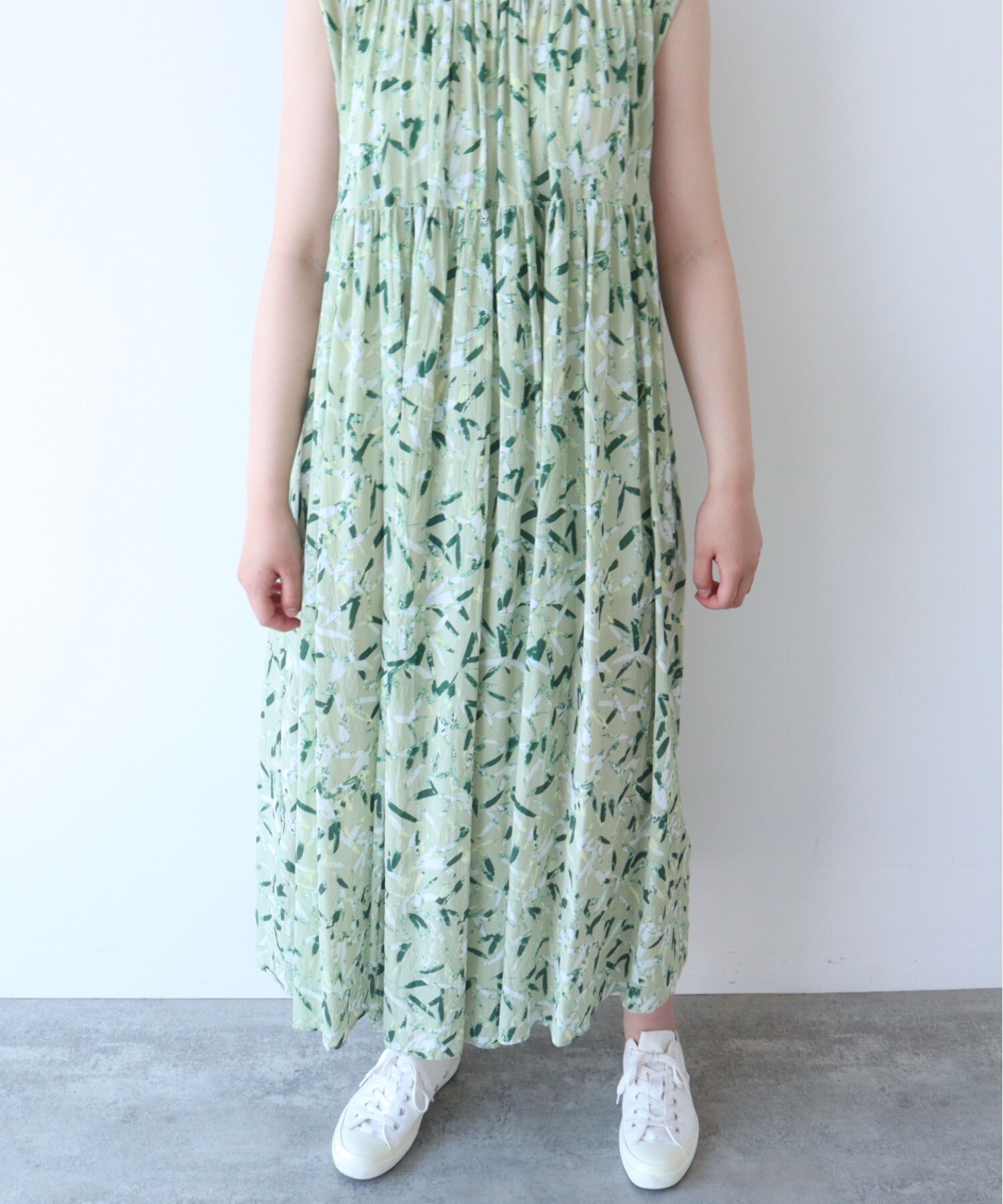 タグ付き✨未使用品 マルニ 21SS ポプリンワンピース ウエストリボン 水色 りぼん＆フリル付きパール釦フラワー×ドットプリントワンピース