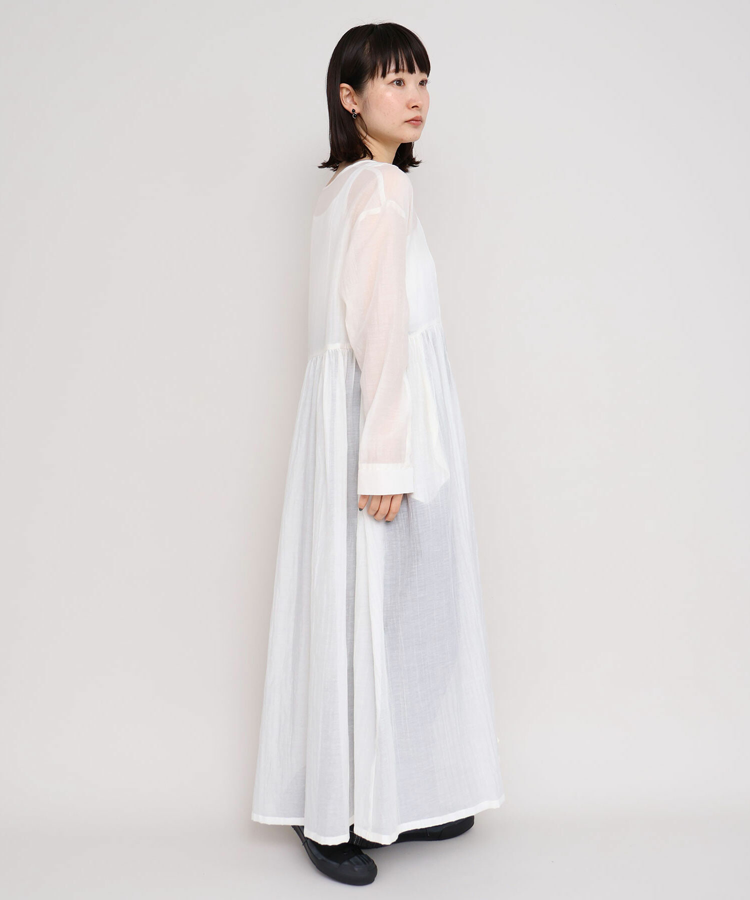 AMBIDEX Store 〇綿ナイロンローン ガウンロング ワンピース(F クロ): iki