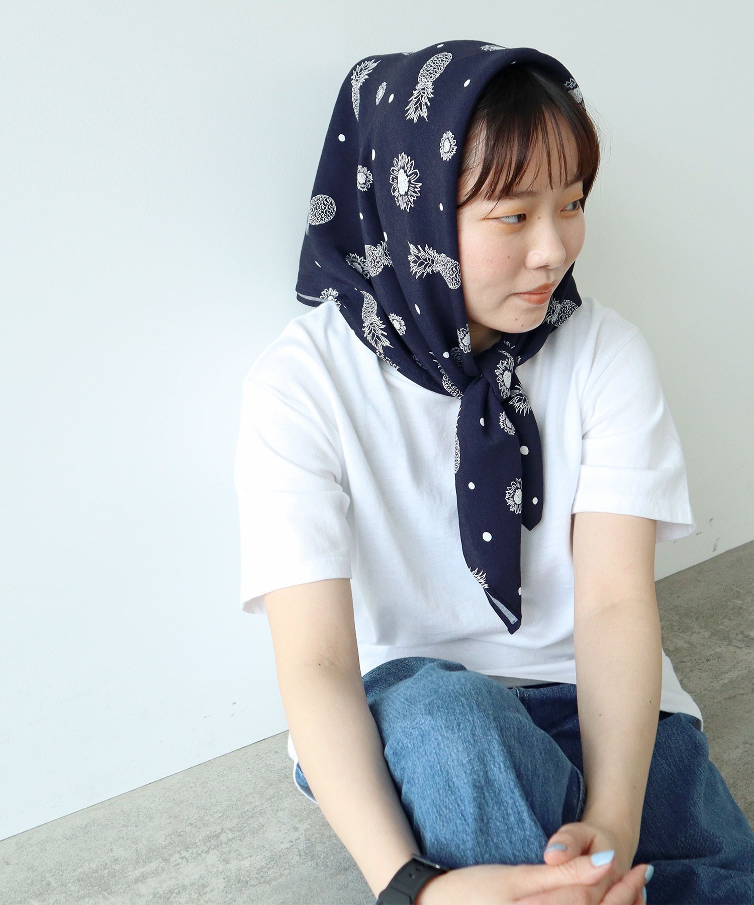 AMBIDEX Store ○パイナップルひまわりプリント 大判バンダナ(F コン