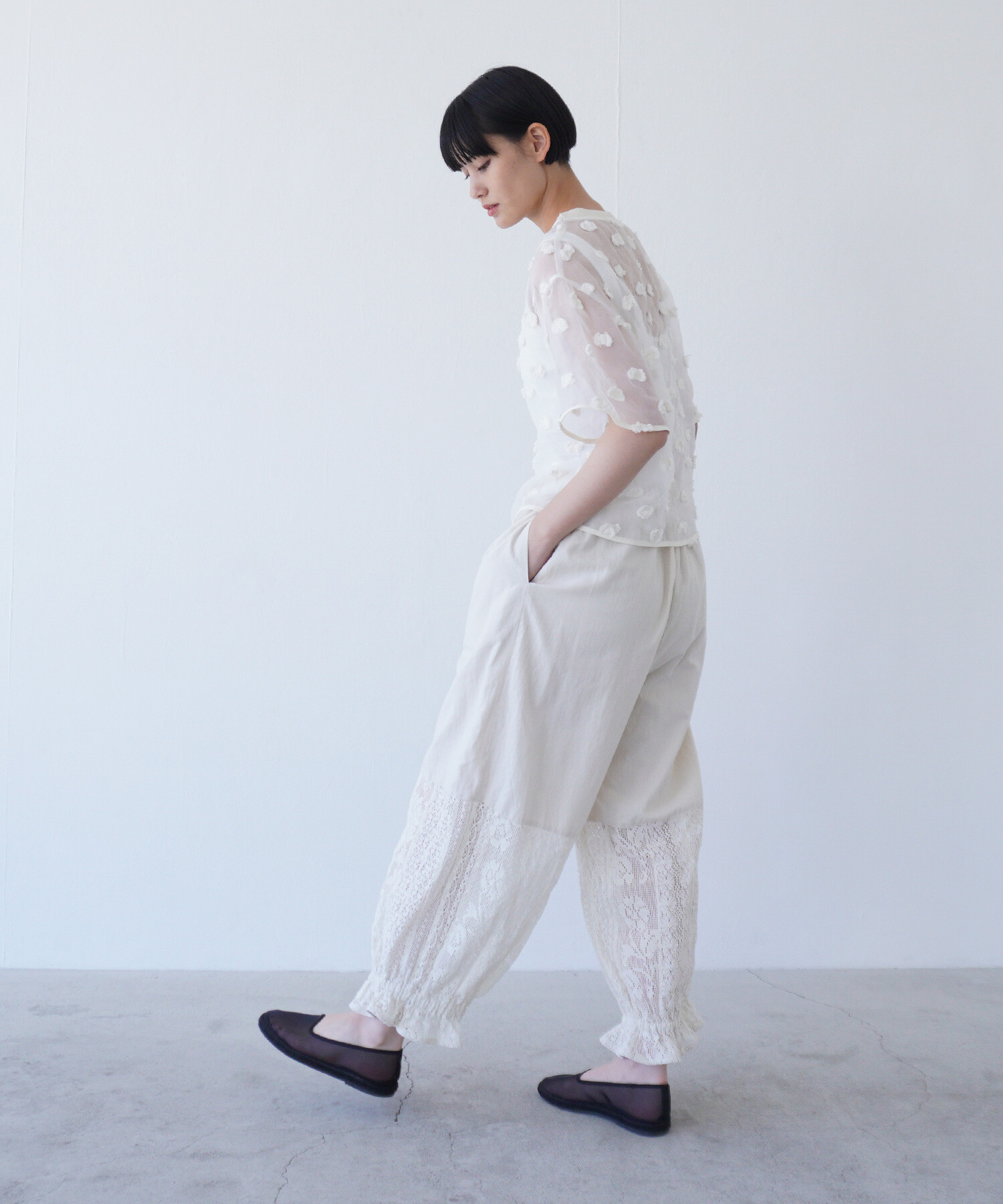 AMBIDEX Store 【予約販売】〇氷dot jacquard ブラウス(F クロ AMBIDEX Store 【予約販売】〇氷dot jacquard ブラウス(F クロ
