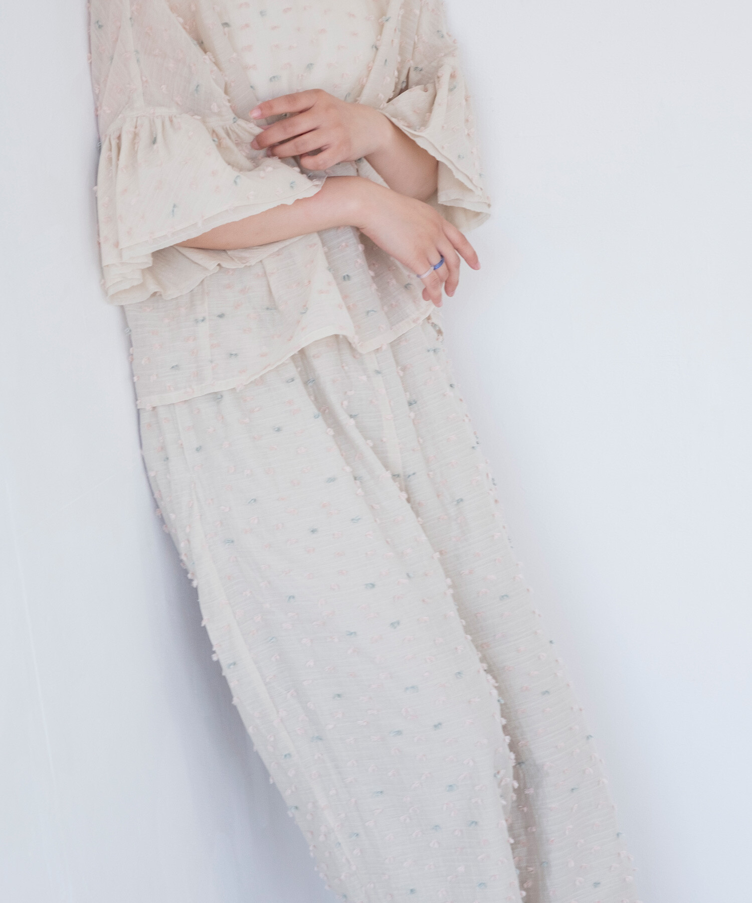 アンティークホワイトのペチパンツ 　アメリ アンティークホワイトのペチパンツ アメリ スタッフ買い物帖》便利すぎ