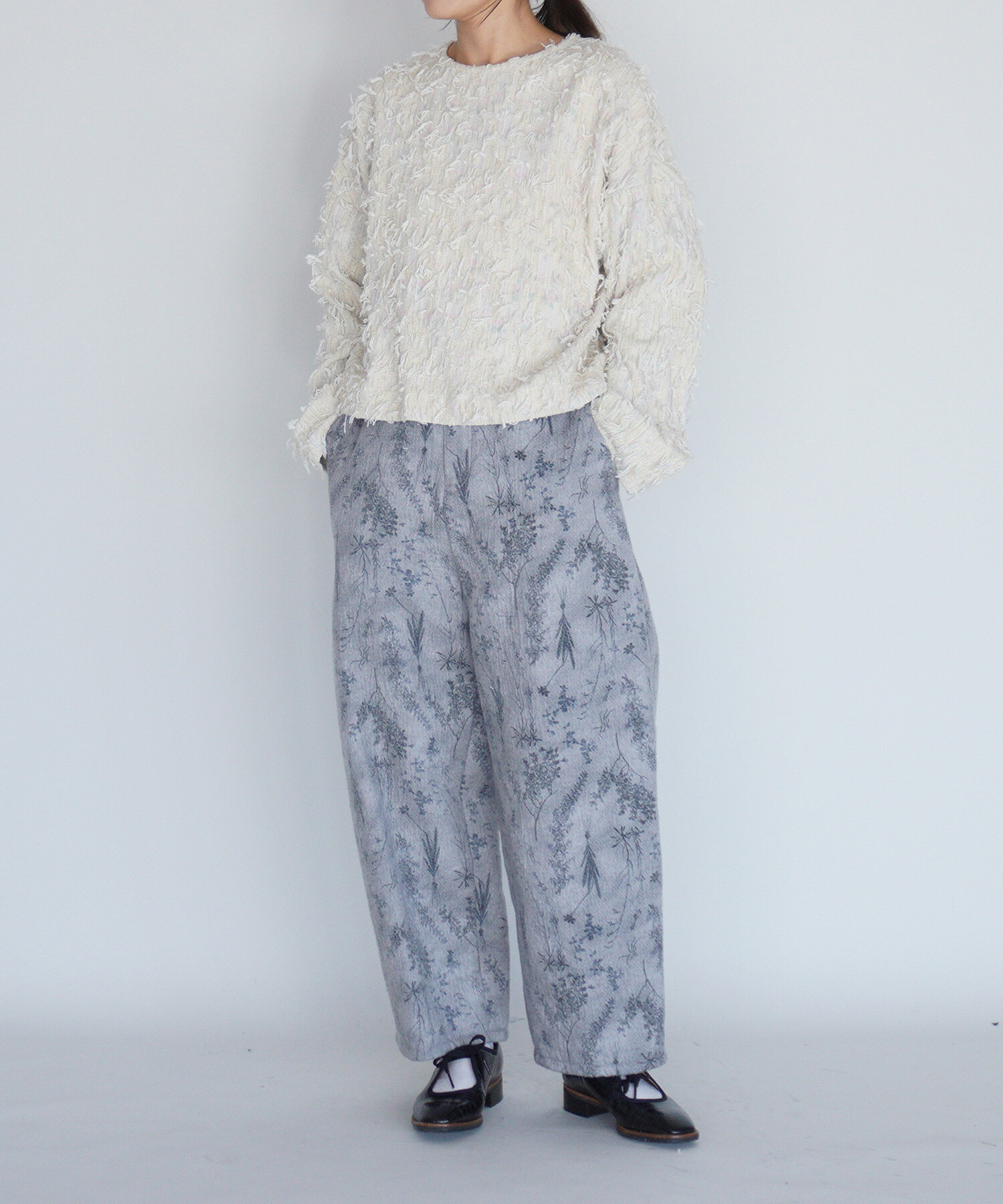 AMBIDEX Store 〇old letter flowers カーブパンツ(F ベージュ): Rin