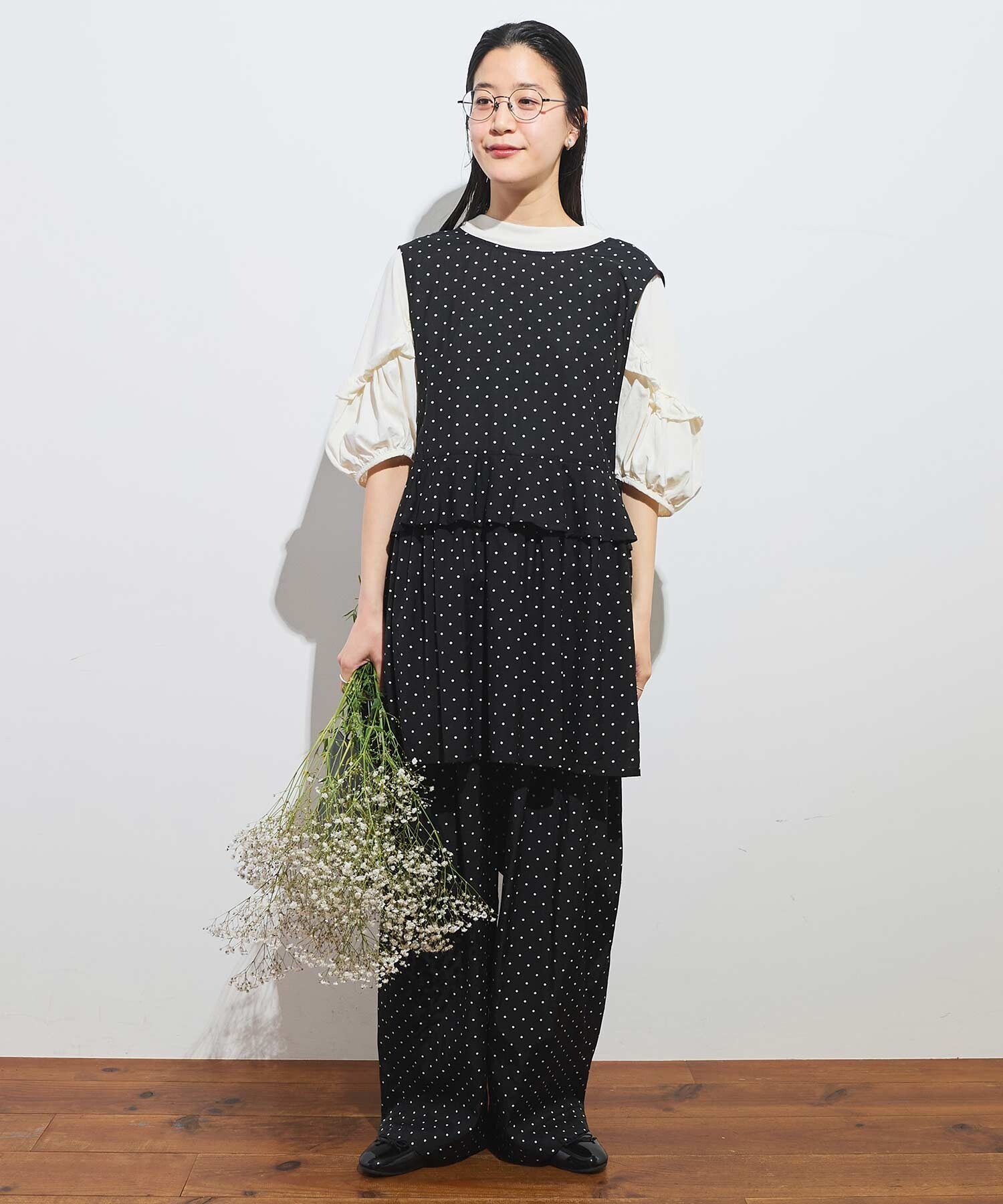 fig london petit blouse 刺繍　ブラウス　リネン fig london petit blouse 刺繍 ブラウス リネン - メルカリ