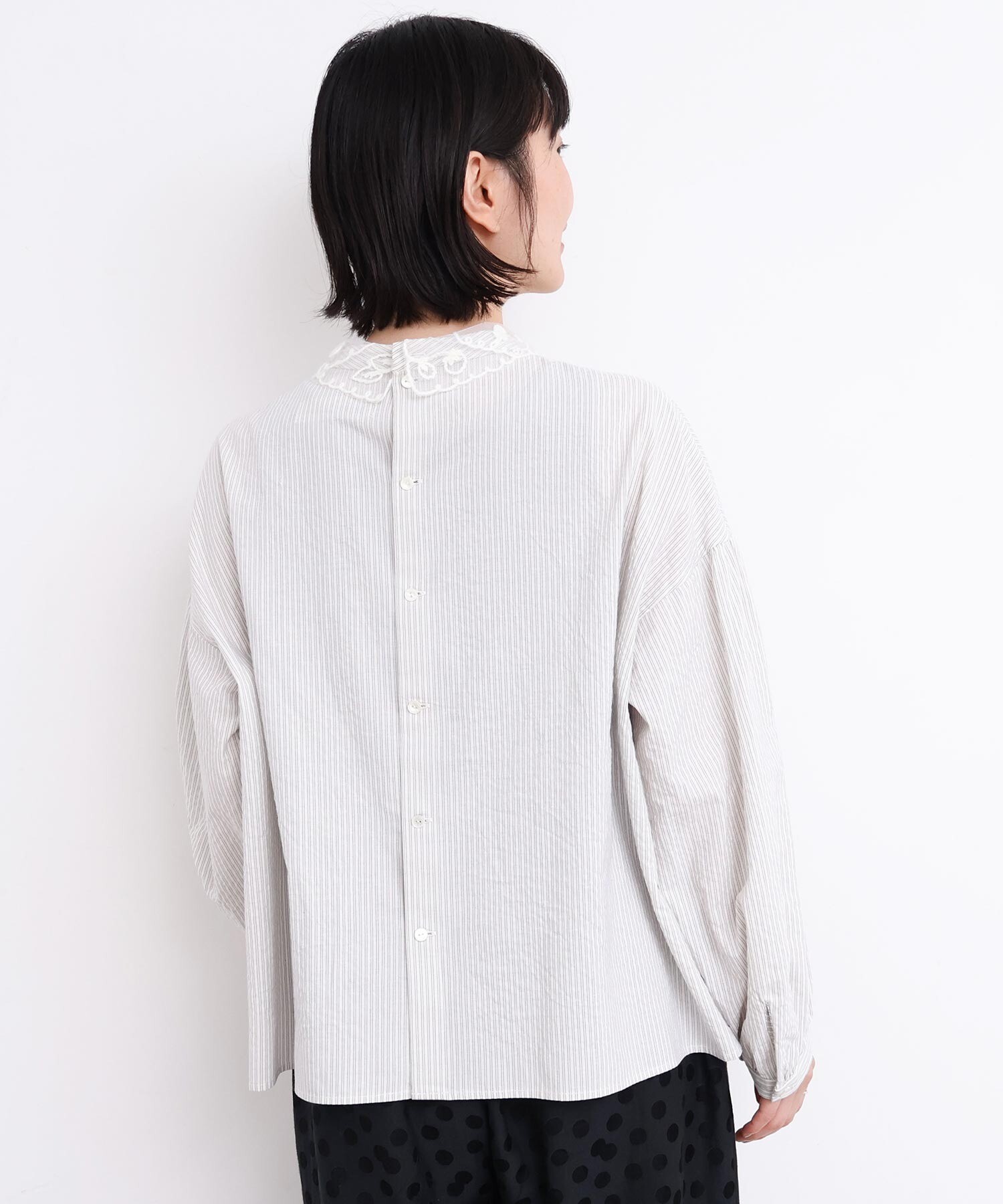 AMBIDEX Store ○いちごのコード刺繍 重なる襟ブラウス(F シロ): l