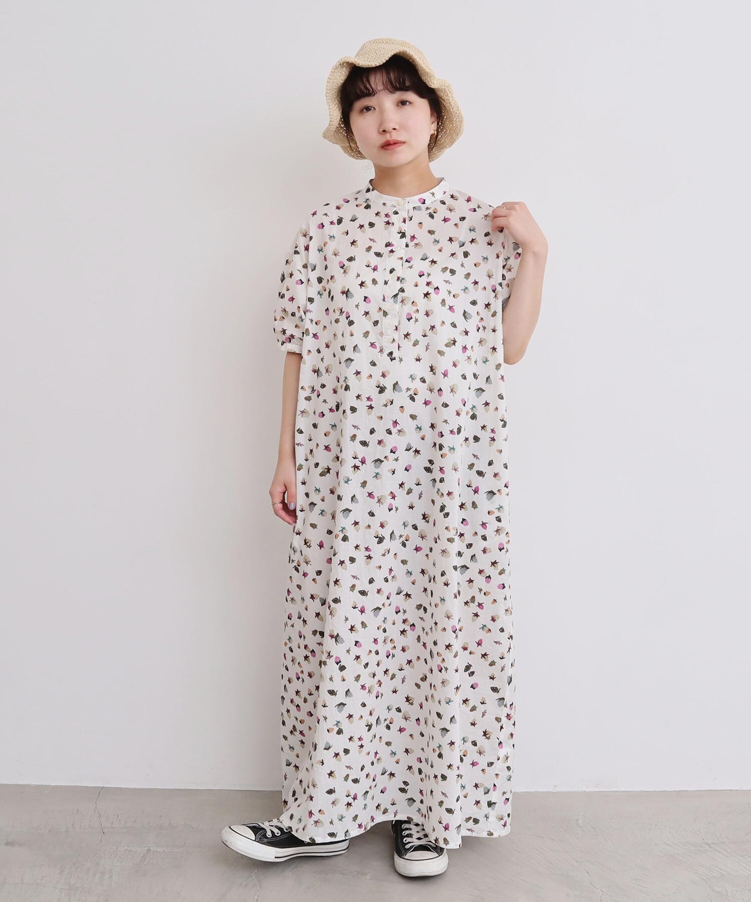 AMBIDEX Store 〇ちぎりいちごプリント スタンドカラー