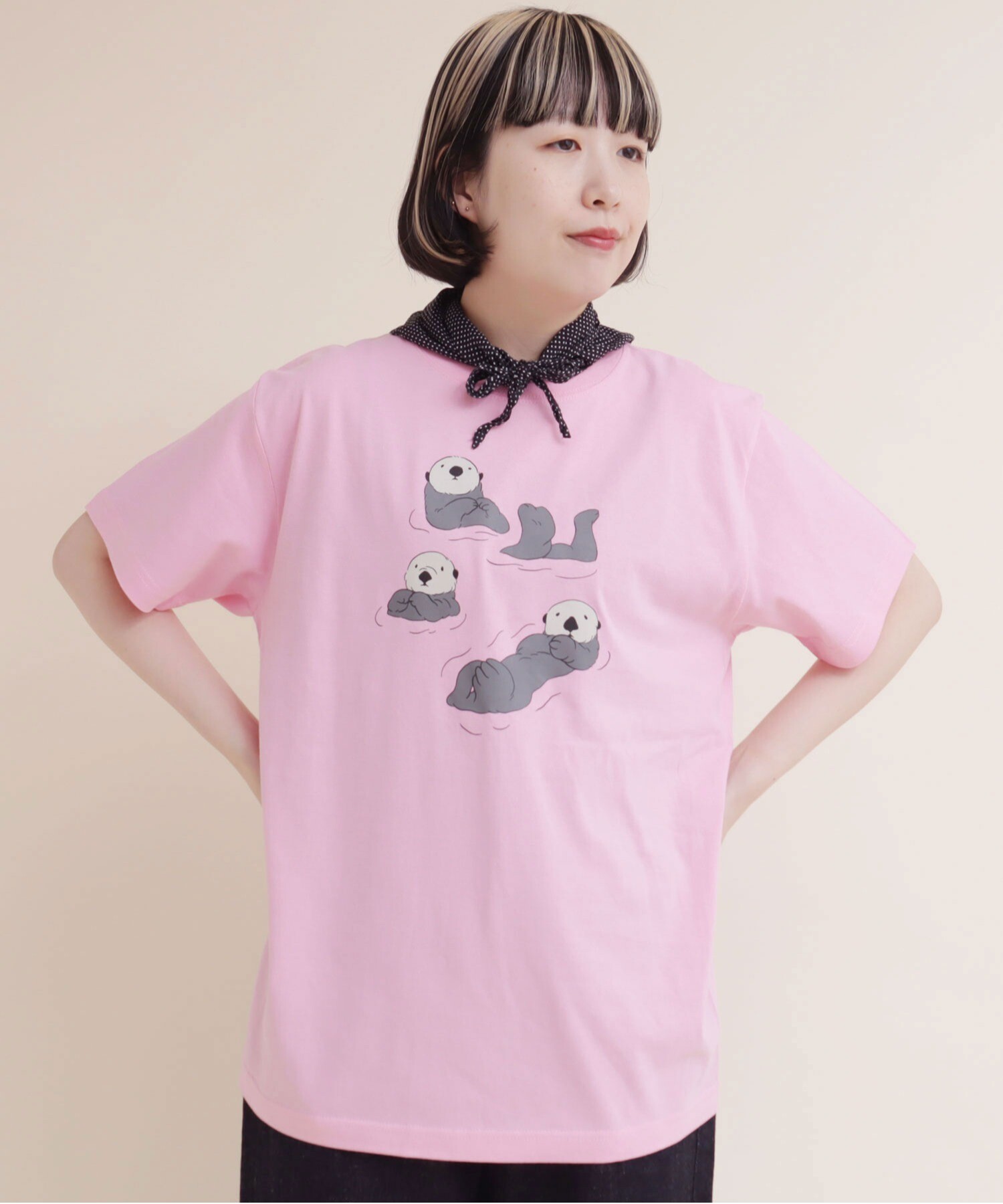 レオナール Tシャツ ピンク