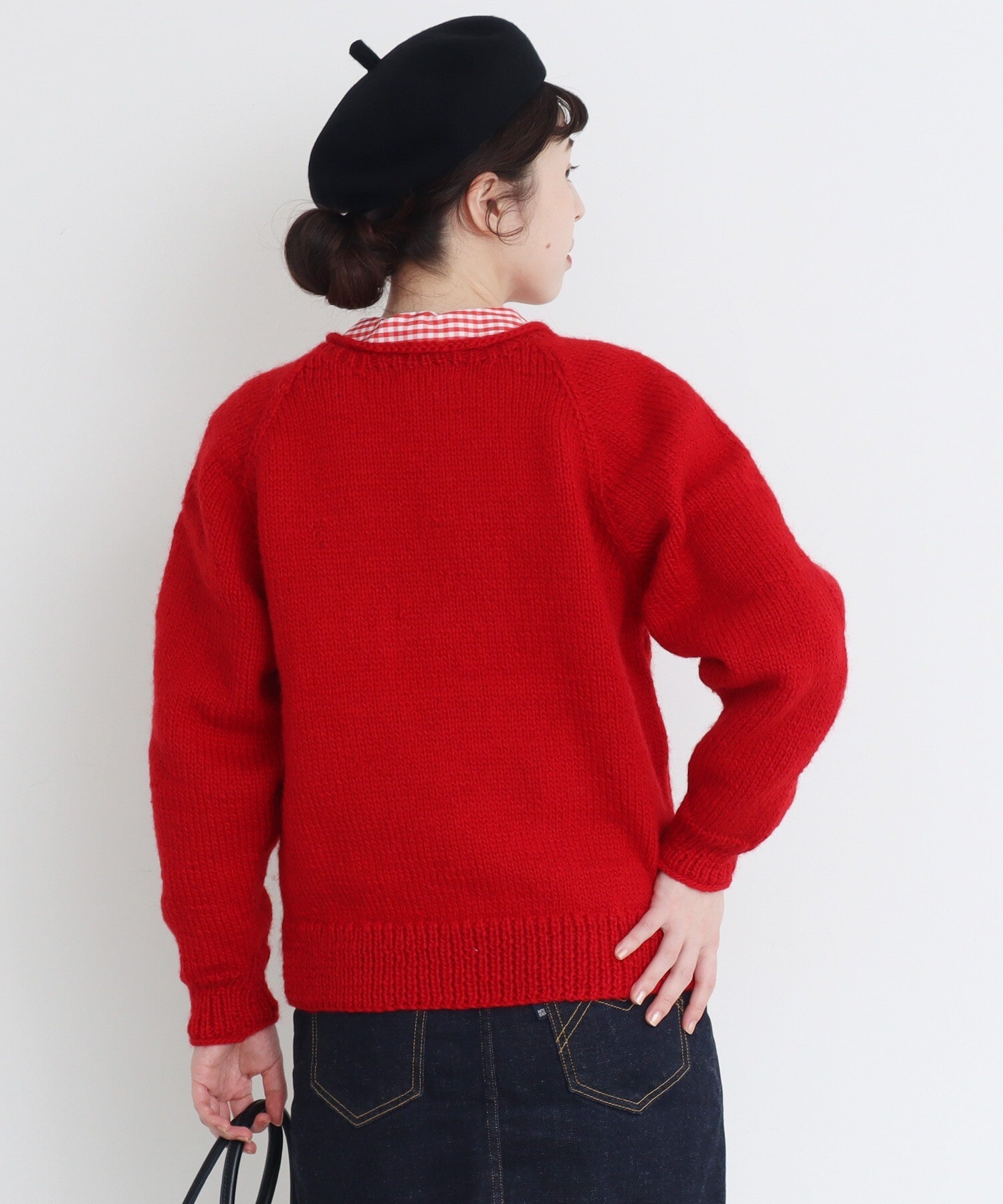 流行のアイテム チャイルドウーマン ネパールHAND KNITアラン編み求心