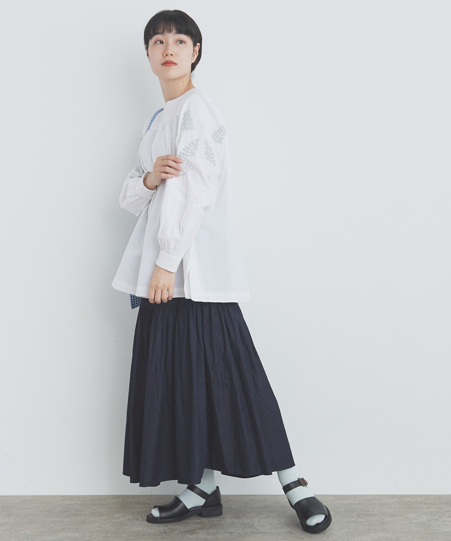 PLEATS PLEASE issey miyake 刺繍ブラウス-