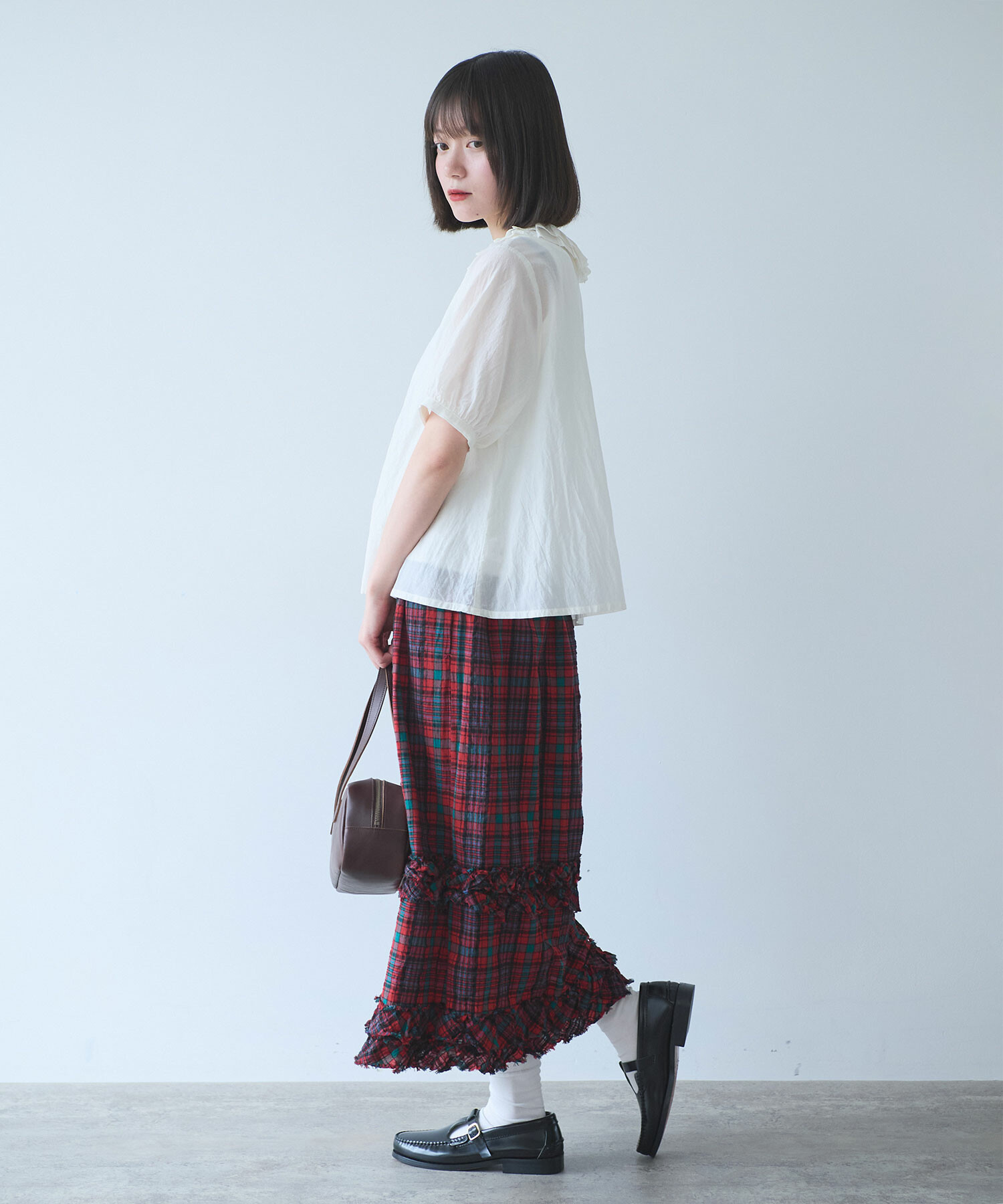 AMBIDEX Store ○ コットン / キュプラ ローンIBK 半袖 bebe ブラウス