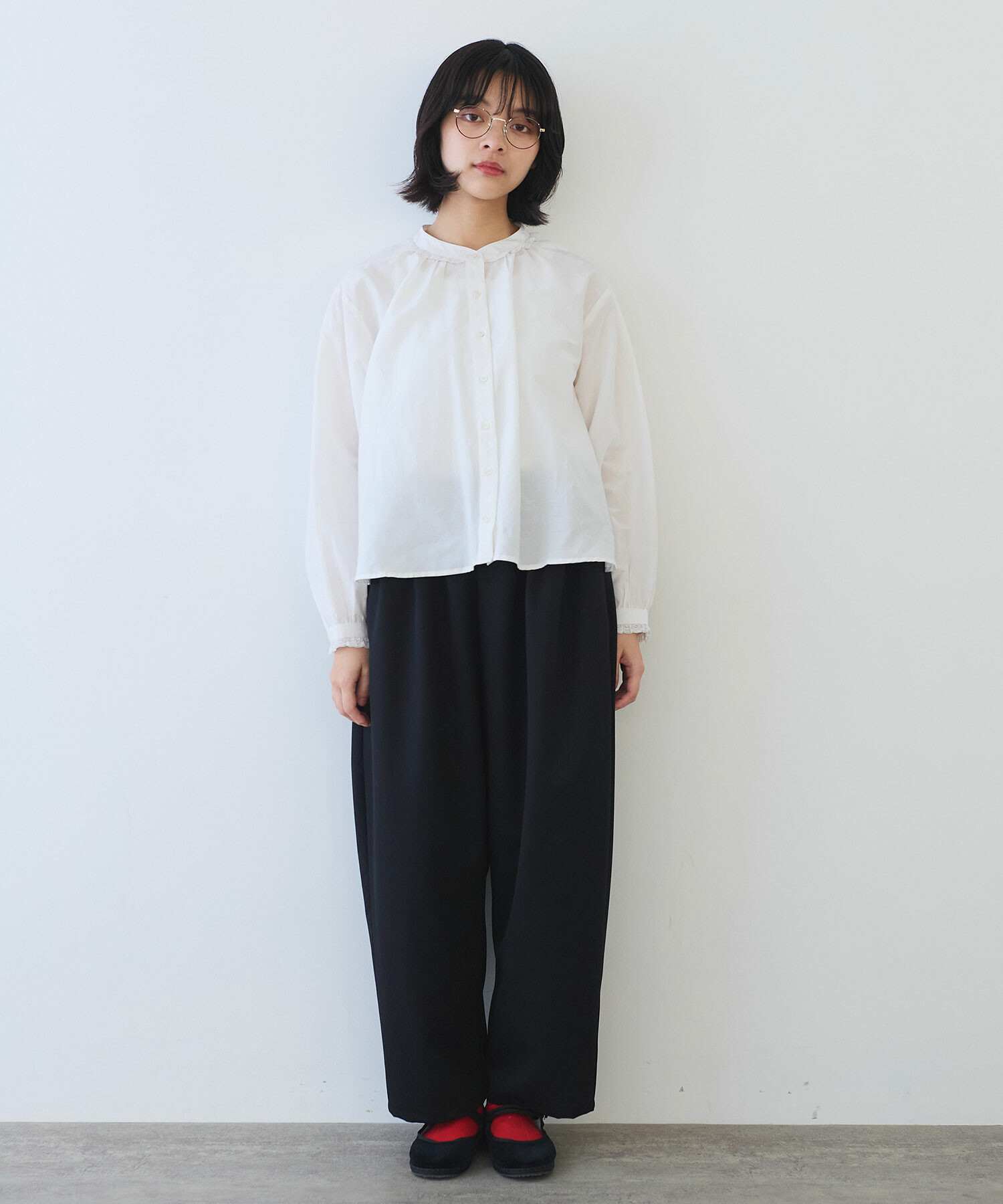 AMBIDEX Store 〇 2/60 W ギャバ タックパンツ(F クロ): bulle de savon