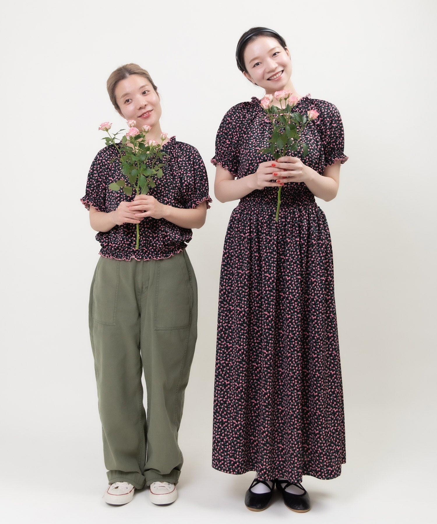 ポンチsmall roseプリント パフスリーブワンピース