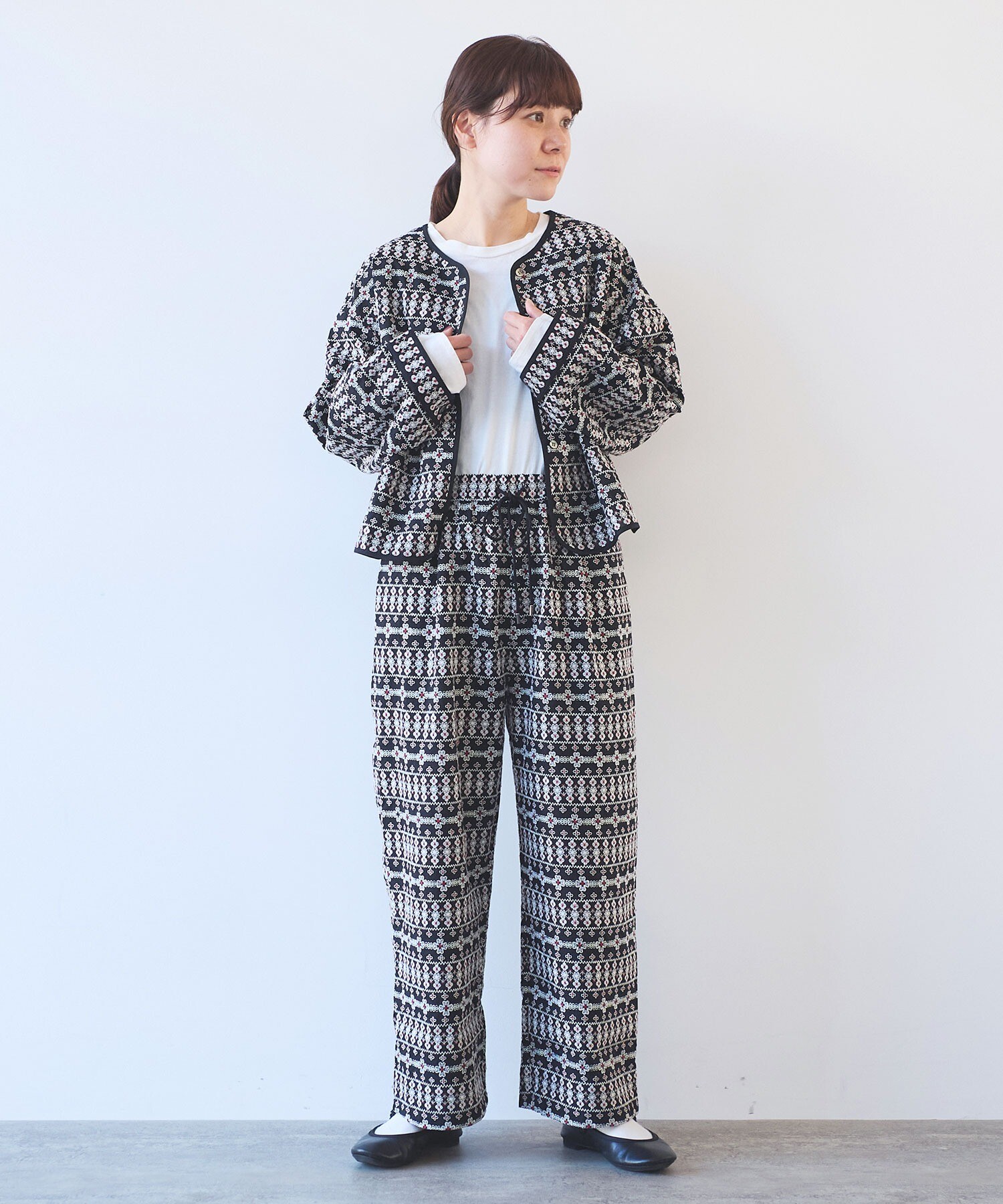 エイココンドウ　スカート/エキューデルフィー総刺繍リバーシブルブラウスジャケット エイココンドウ スカート/エキューデルフィー総刺繍リバーシブル