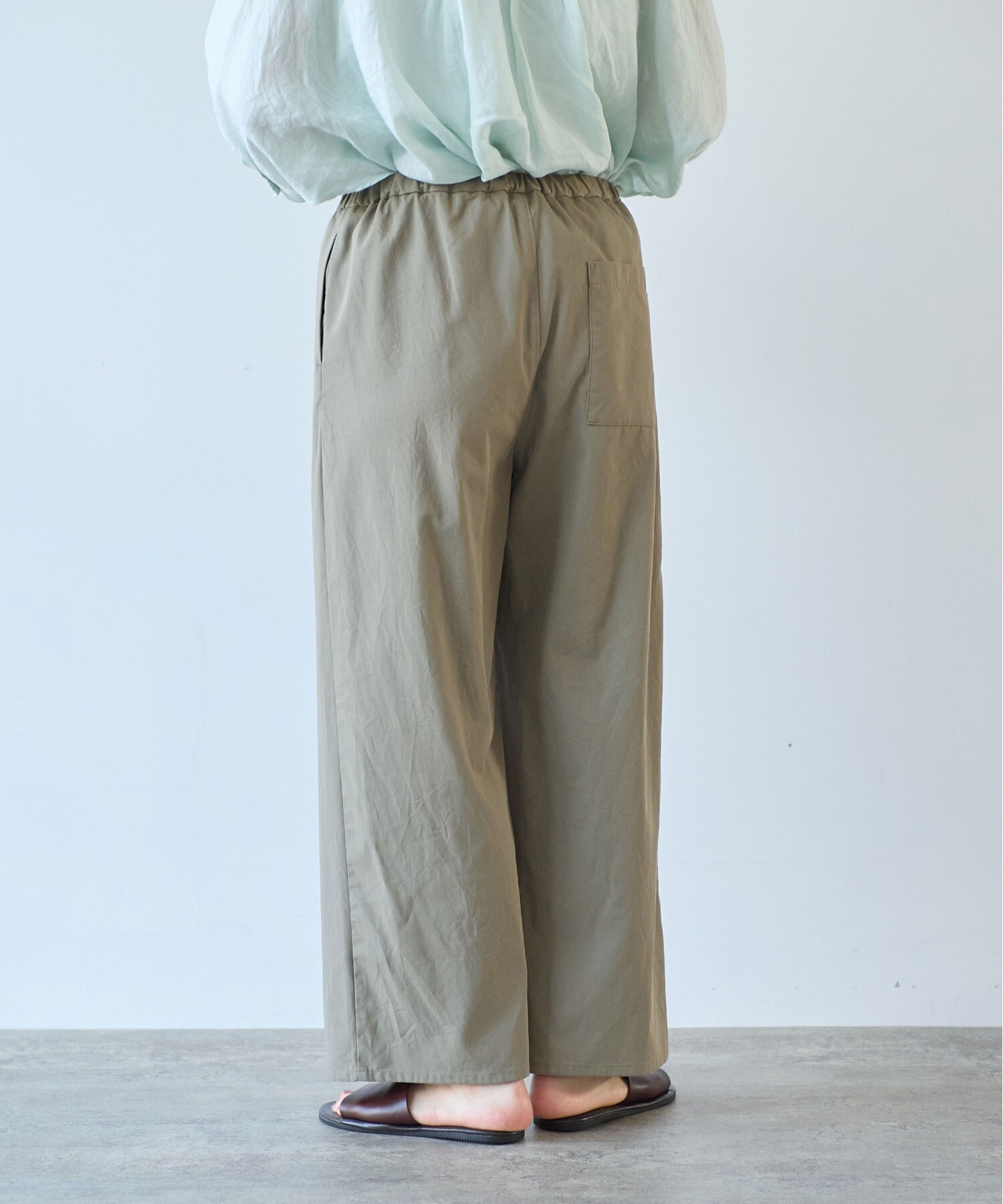 VERSION OF YOU BaggyNylonPants新品未使用 AMBIDEX Store 80/2強撚コットンギャバwideパンツ(F コゲチャ): yuni