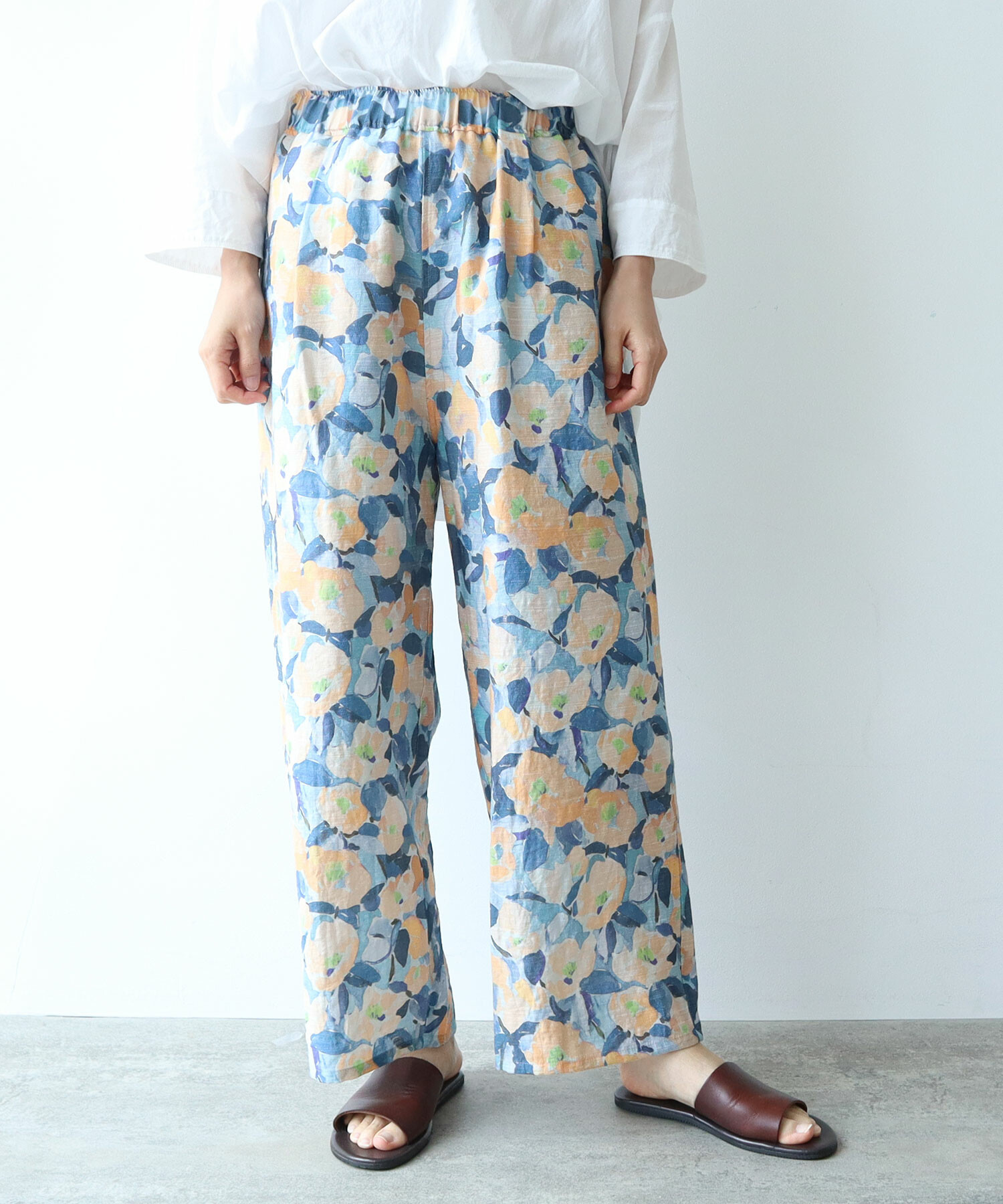 新品タグ付き　yuni 小花プリント　ペチパンツ yuni（ユニ ）の「コットンキュプラ dotプリントペチパンツ