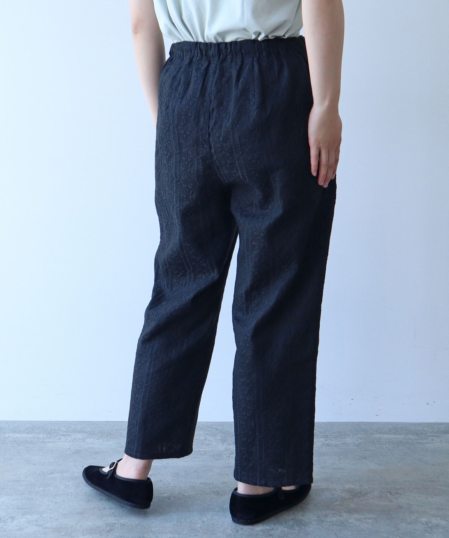 AMBIDEX Store △○L/embroidely teperd パンツ(F クロ): yuni