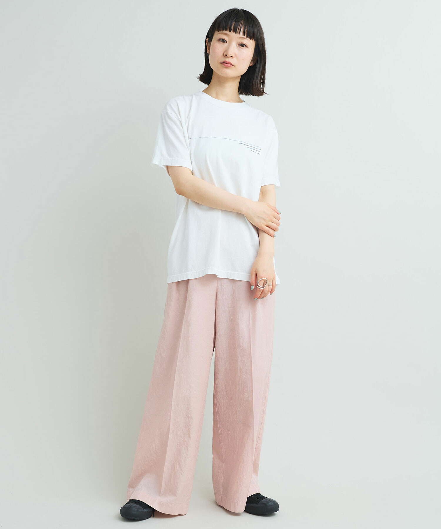 2022 RASHテキスタイルTee新品 AMBIDEX Store セミコーマ天竺 バックプリント Tシャツ(F シロ): iki