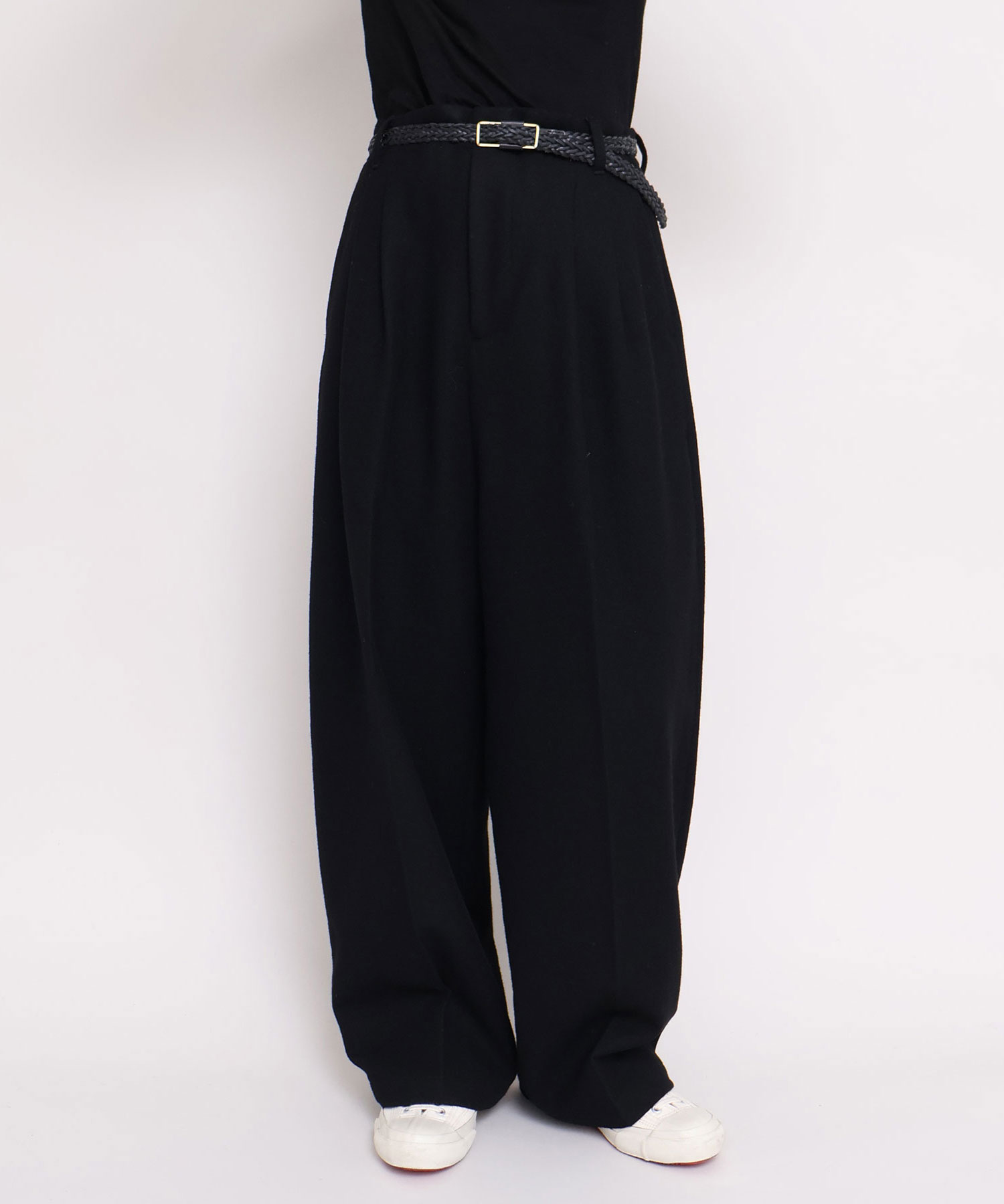 AMBIDEX Store 〇強縮ウール 2タックテーパード パンツ(F