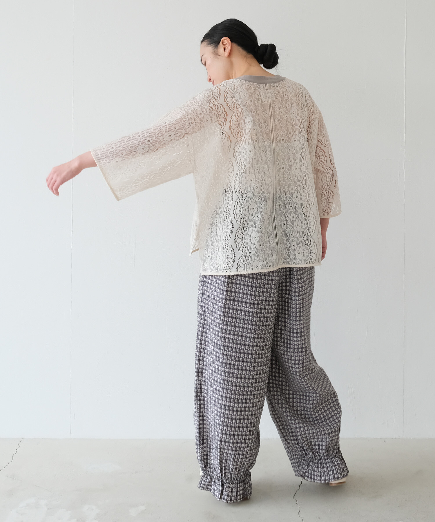 AMBIDEX Store 〇nostalgic lace short sleeve プルオーバー(F キナリ 