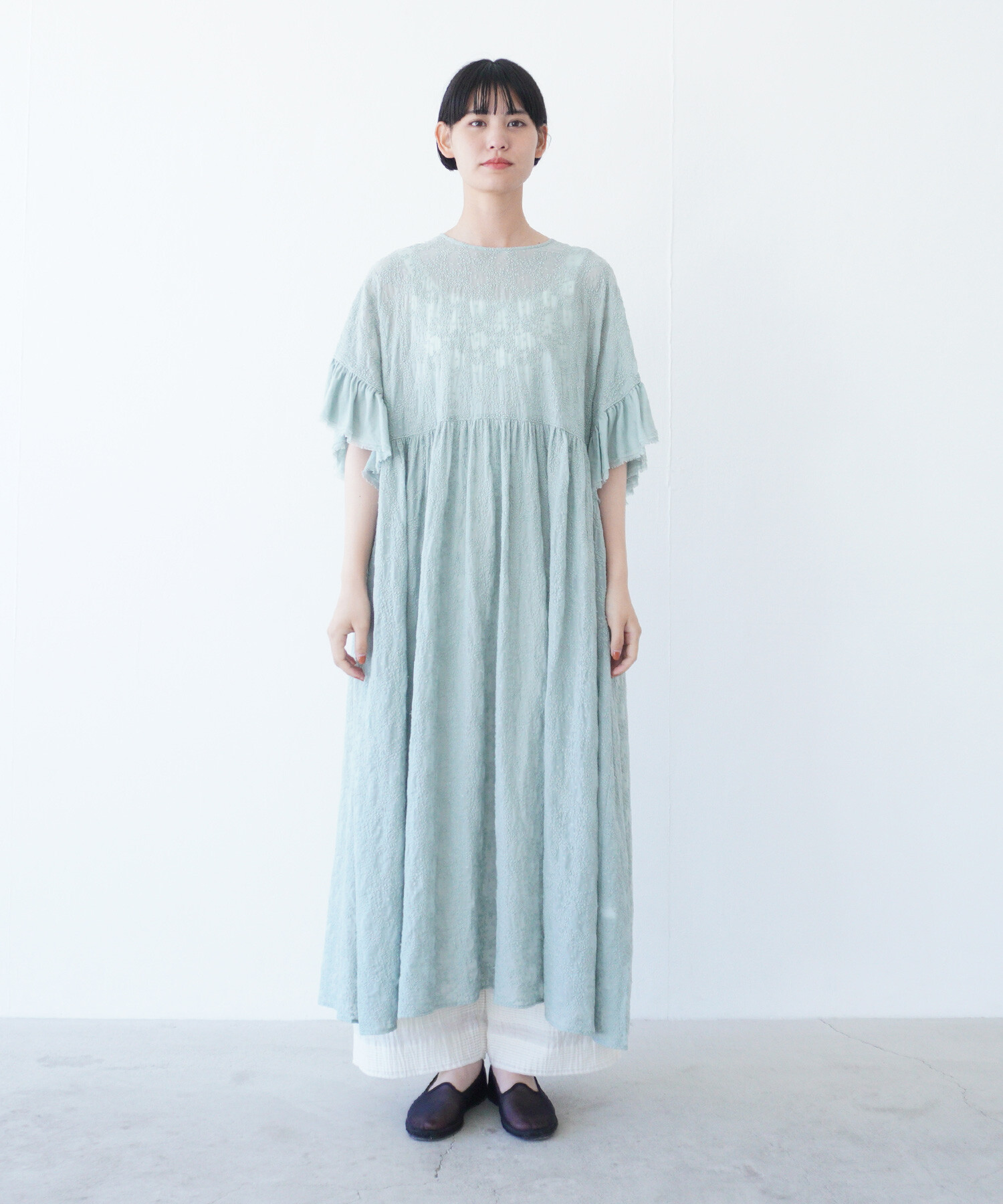 AMBIDEX Store 〇trees embroidery フリルワンピース(F ミント