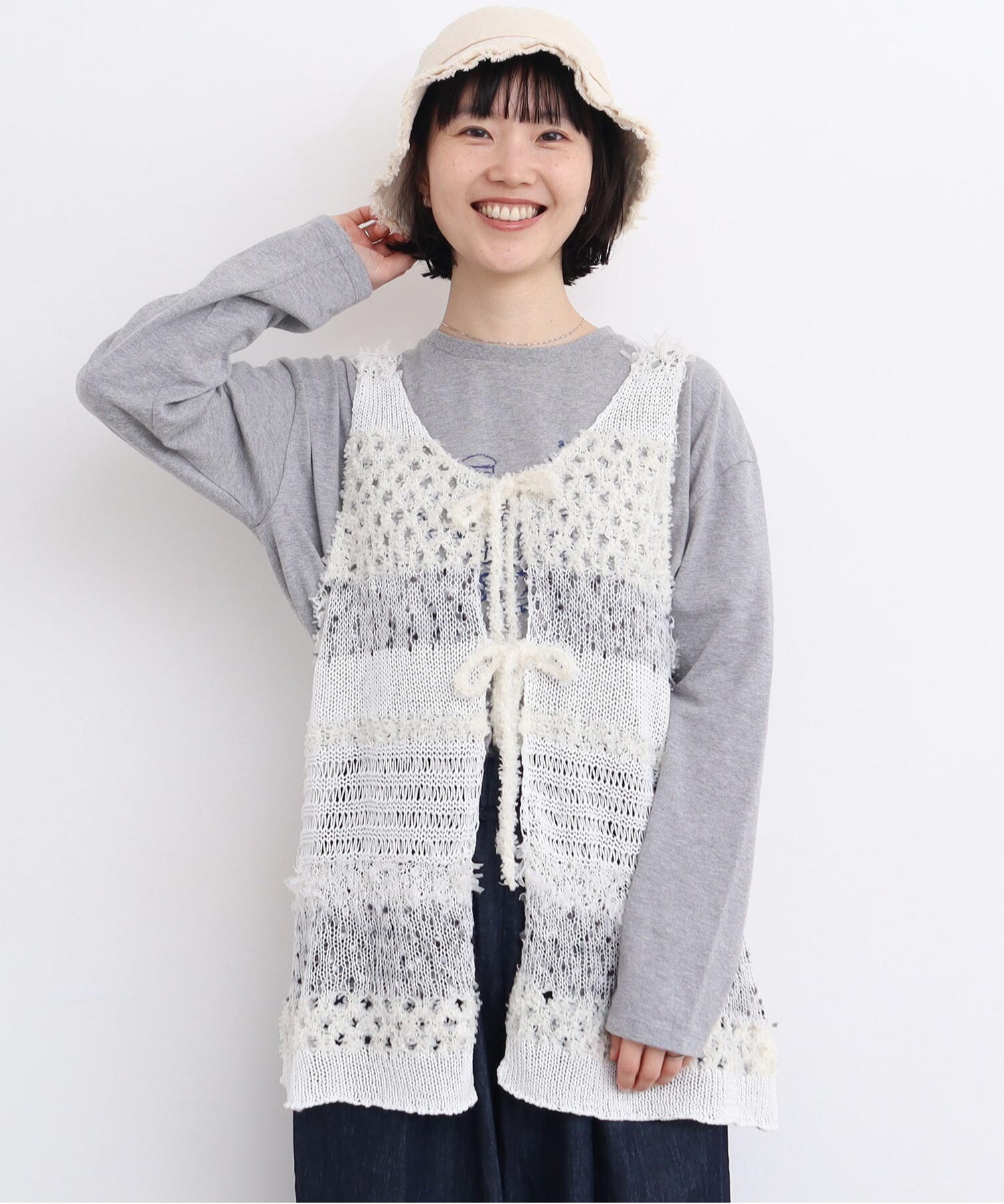 AMBIDEX Store 【予約販売】〇ぽつぽつ糸のcraft knitベスト (F