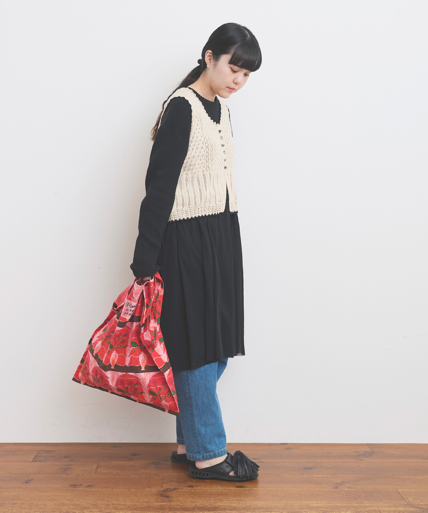 ひなページ AMBIDEX Store ○〇透かし編みベスト(F クロ): FLAT-cic-HATENA