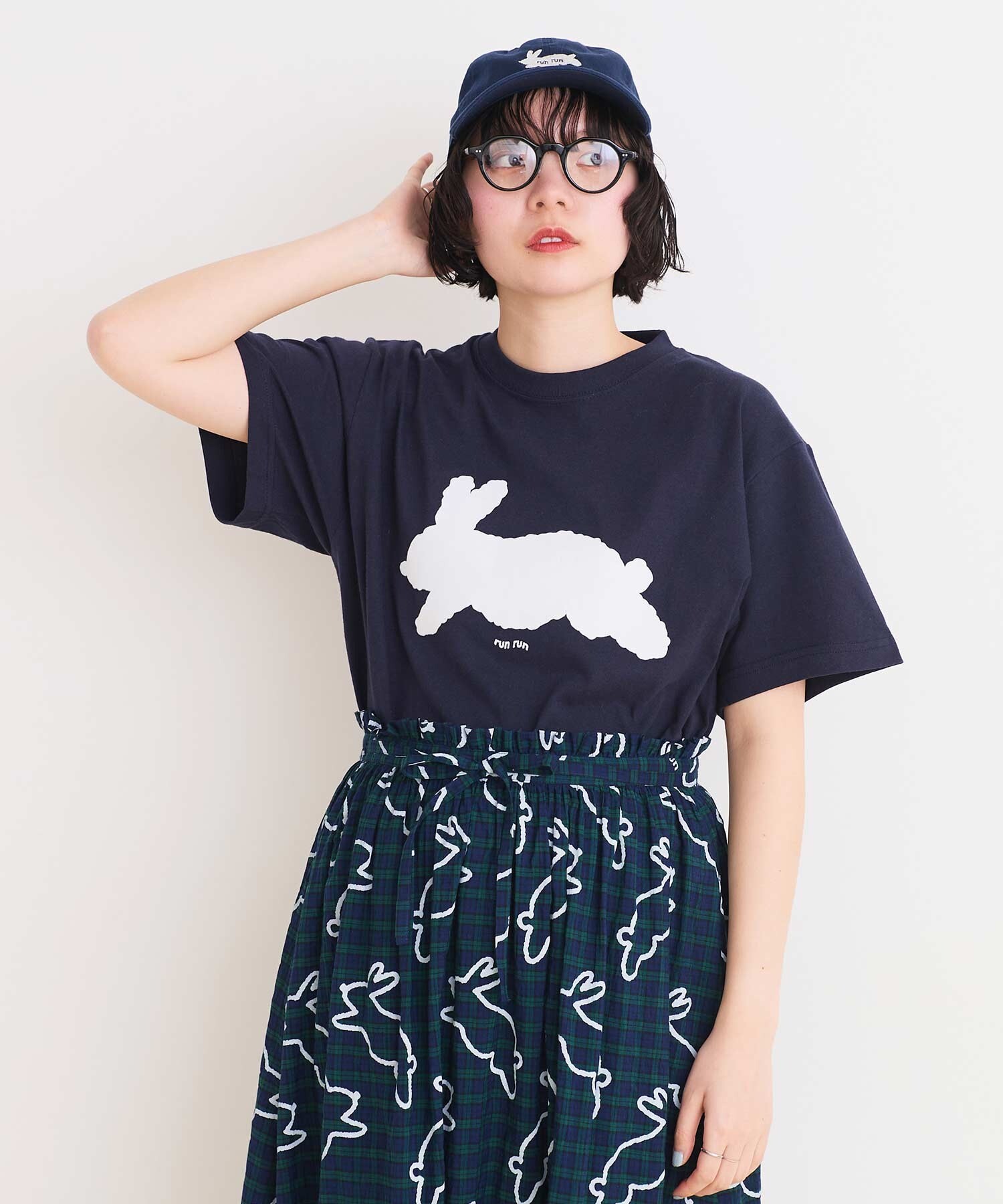 【保存版】 【予約販売】〇run Store AMBIDEX rabbit l シロ): Tシャツ(F アクセサリー