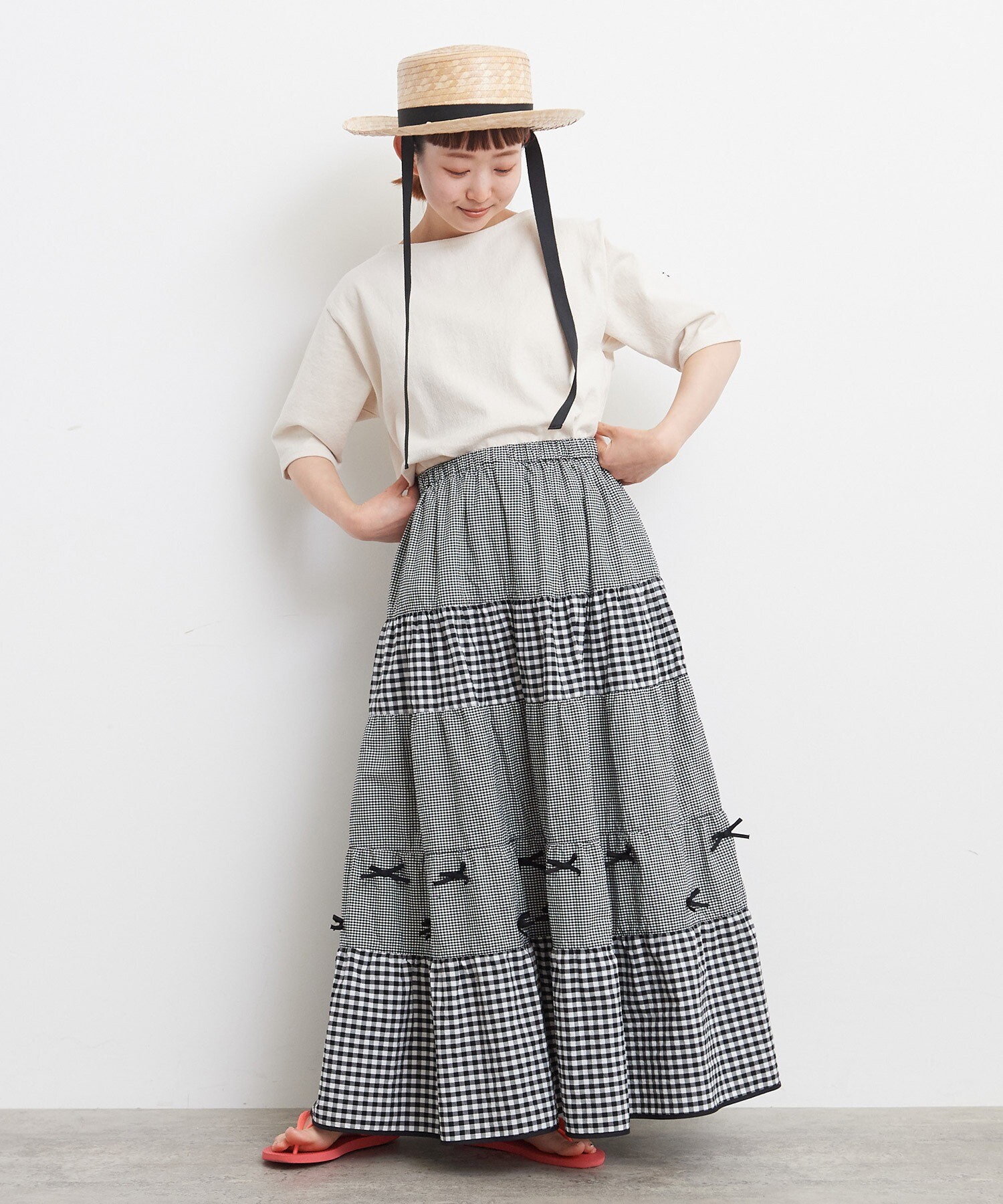 AMBIDEX Store ○リボン刺繍 ティアードスカート(F クロ): Dot and 