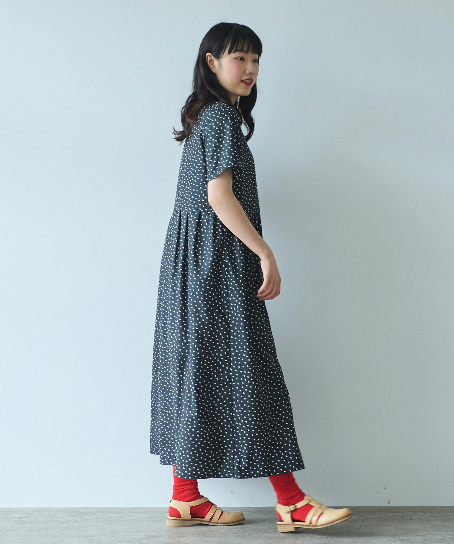 dianaワンピース Diana One Piece // Sable | Sustainable v-neck one piece