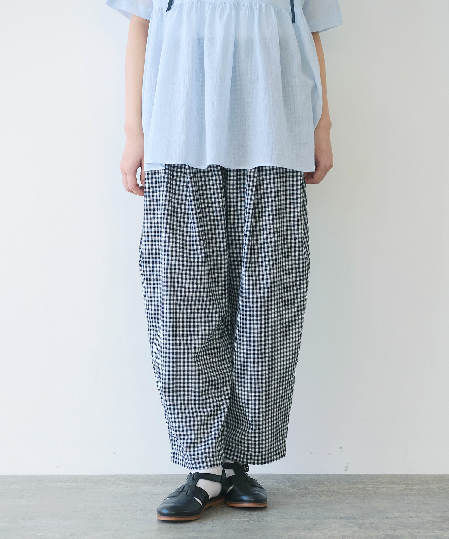 bulle de savon　ハイカウントダンプ tuck tuck パンツ bulle de savon（ビュルデサボン）の「ハイカウントダンプ tuck