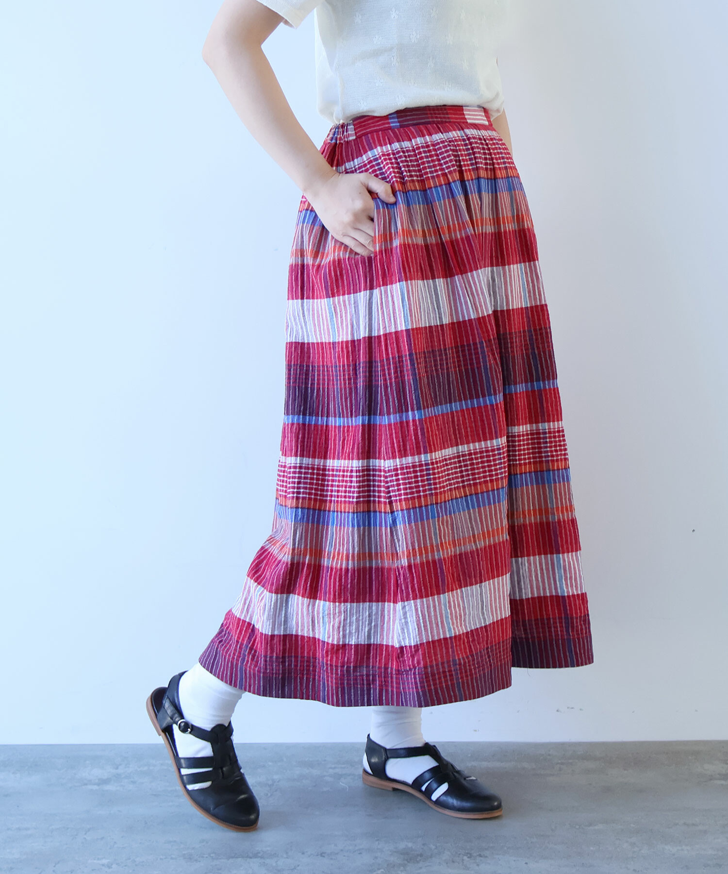 AMBIDEX Store ○〇 ビッグチェック スカート(F アカ): bulle de savon