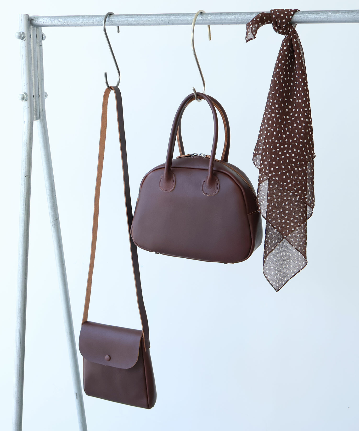 cite アケビと手織りのバッグ 1E1001-p03-Smart-Backpack-