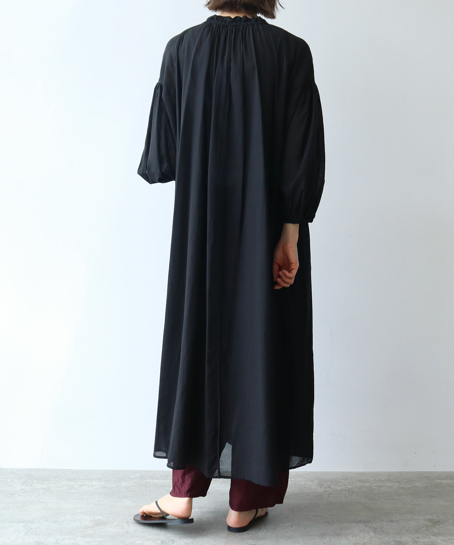 AMBIDEX Store ハイツイストコットン gather collar ワンピース AMBIDEX Store ハイツイストコットン gather collar ワンピース